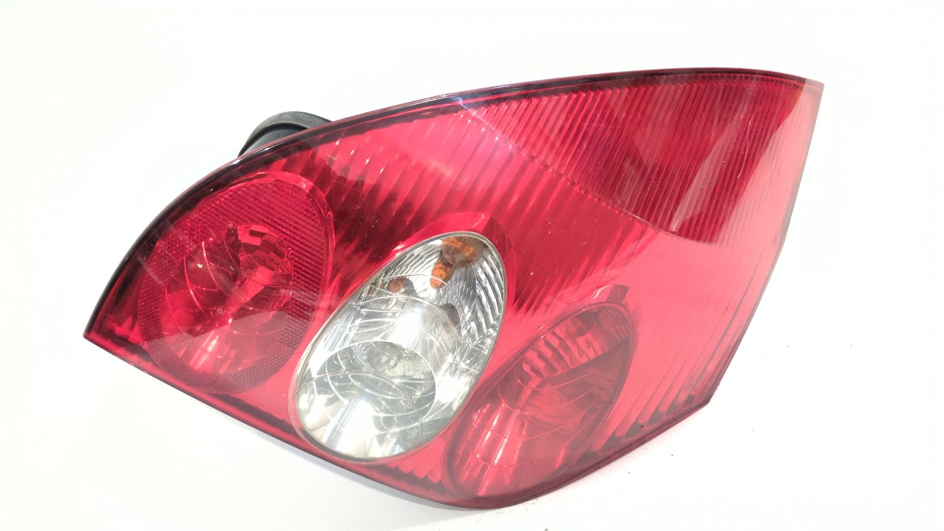 piloto_trasero_izquierdo_8200002471_renault_laguna_ii_grandtour_kg0_1_1_9_dci_kg0g