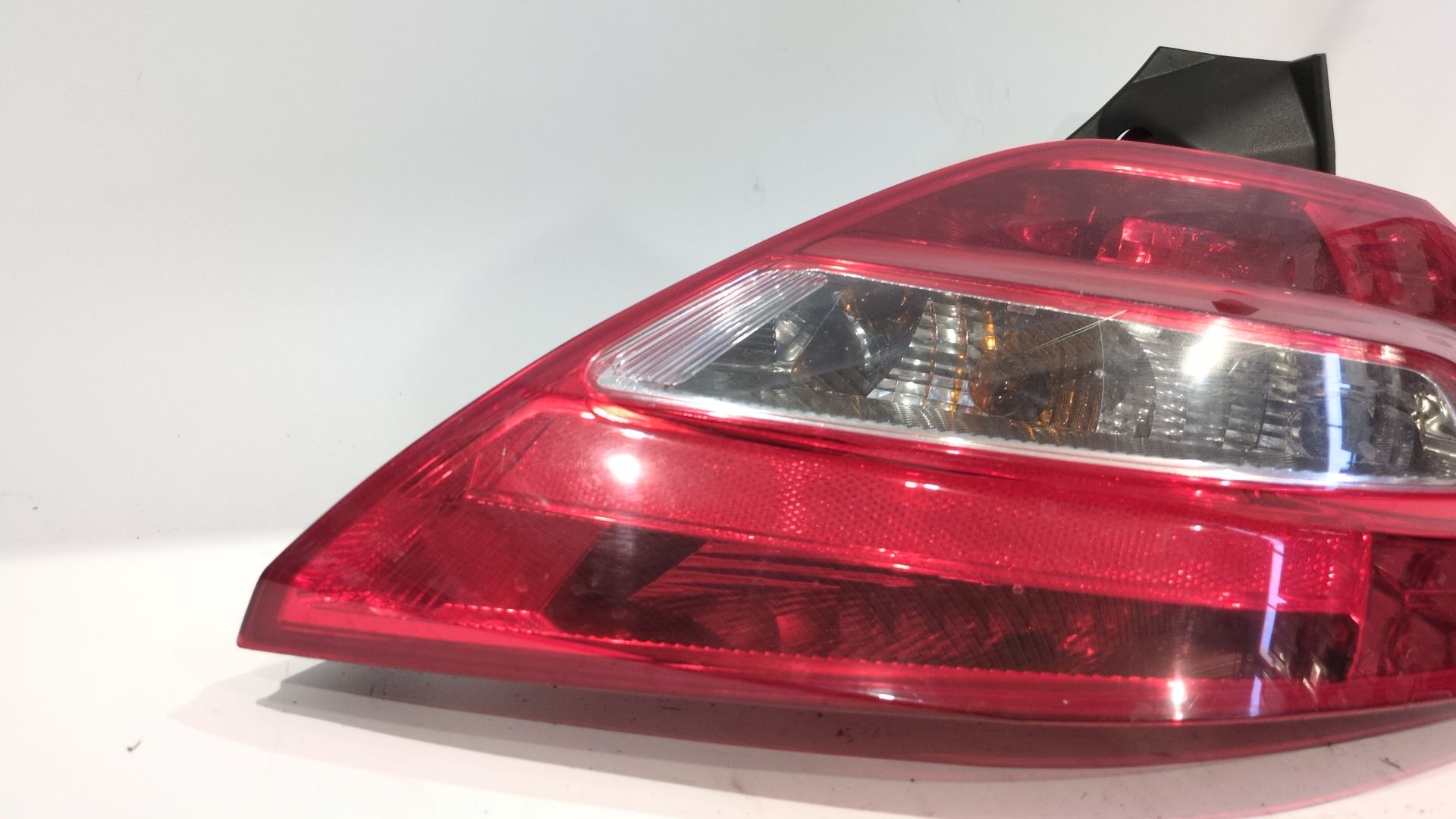 piloto_trasero_derecho_89397355_renault_megane_ii_bm0_1_cm0_1_1_5_dci_bm1f_cm1f