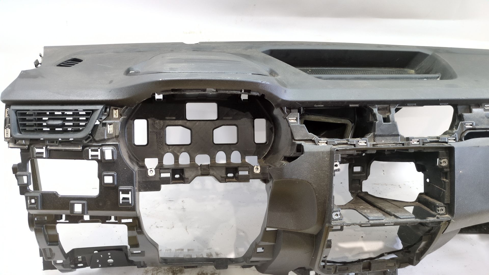 salpicadero_682007816r_985250051r_985705715r_renault_express_furgoneta_monovolumen_1_5_blue_dci_95_f6ab