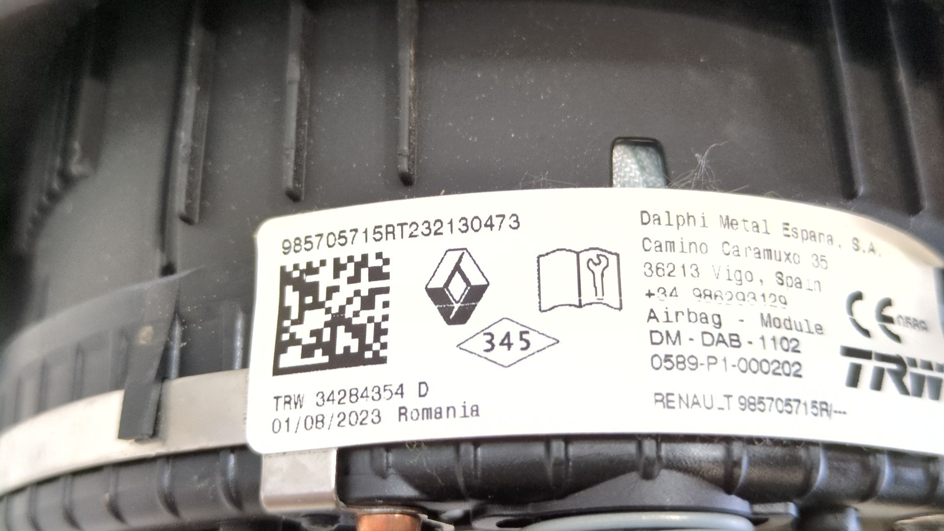 salpicadero_682007816r_985250051r_985705715r_renault_express_furgoneta_monovolumen_1_5_blue_dci_95_f6ab