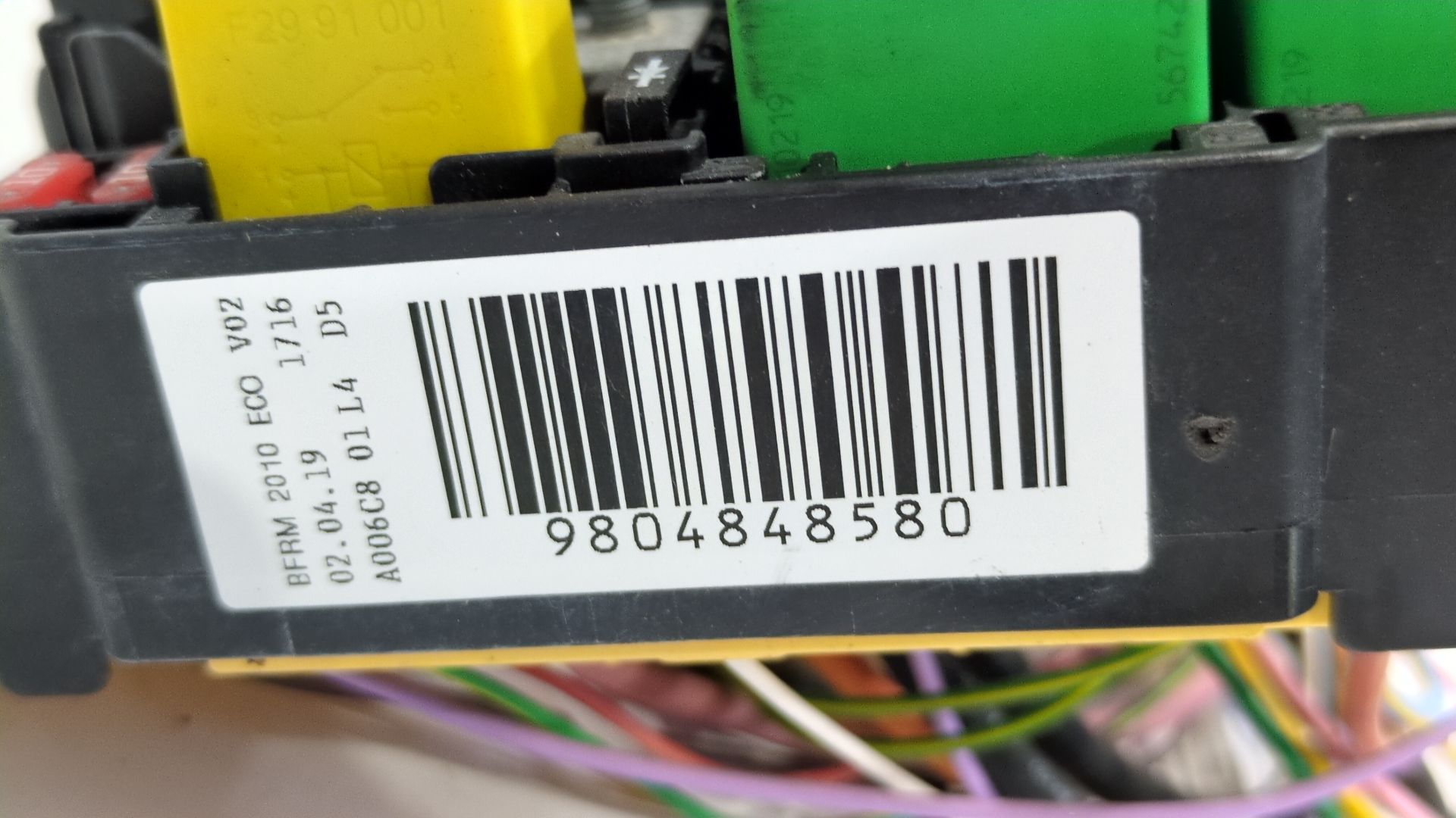 caja_reles_fusibles_9804848580_peugeot_rifter_1_5_bluehdi_75_ecyhw