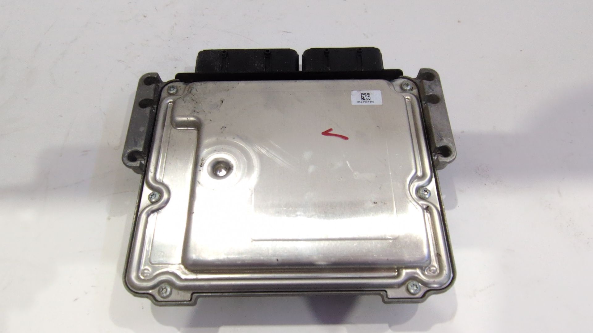 centralita_motor_uce_9806460480_bosch_0_281_032_456_98_141_826_80_peugeot_2008_i_cu_1_6_bluehdi_100