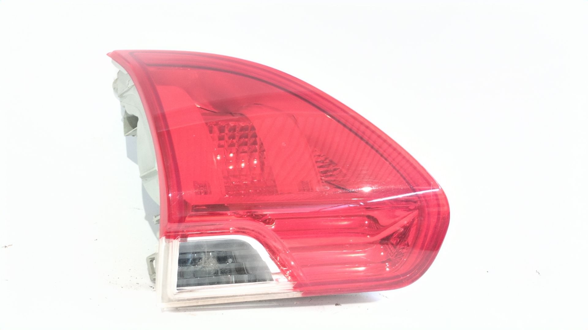 piloto_trasero_izquierdo_interior_9678074480_peugeot_2008_i_cu_1_6_bluehdi_100