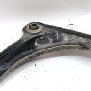 brazo_suspension_inferior_delantero_izquierdo_9813612780_98_136_127_80_peugeot_2008_i_cu_1_6_bluehdi_100