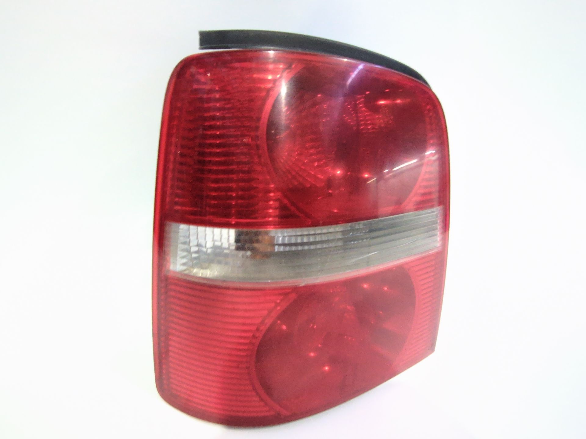 piloto_trasero_izquierdo_1t0945095g_volkswagen_touran_1t1_1t2_2_0_tdi_16v