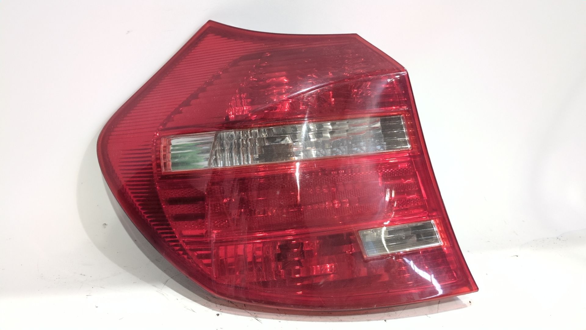 piloto_trasero_izquierdo_63217164955_084441946_63_21_7_164_955_bmw_1_e87_120_d