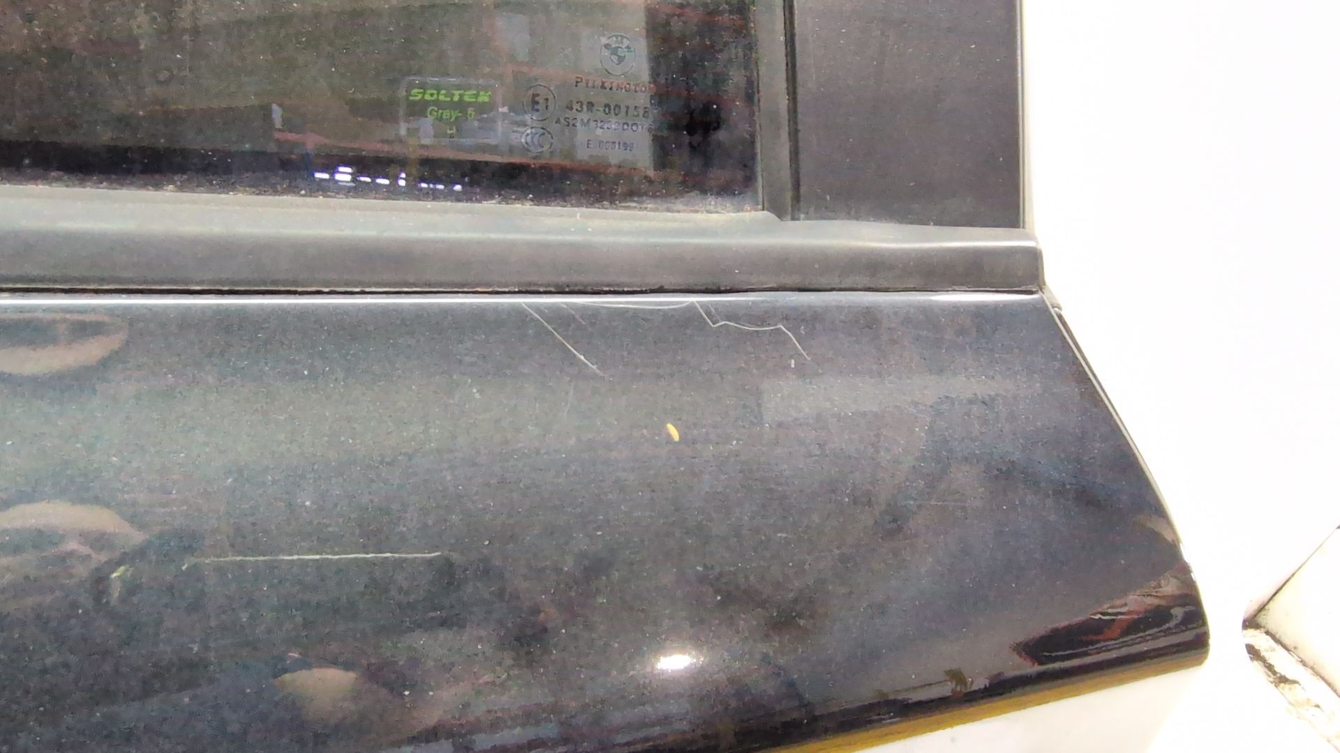 puerta_trasera_derecha_41525a2a384_color_black_sapphire_metallic_475_41_52_5_a2a_384_bmw_1_e87_120_d