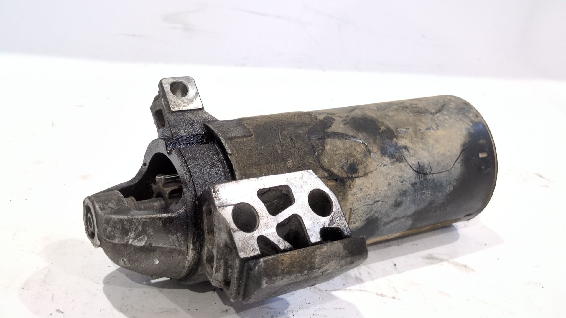 motor_arranque_12418570238_12_41_8_570_238_bmw_1_e87_120_d