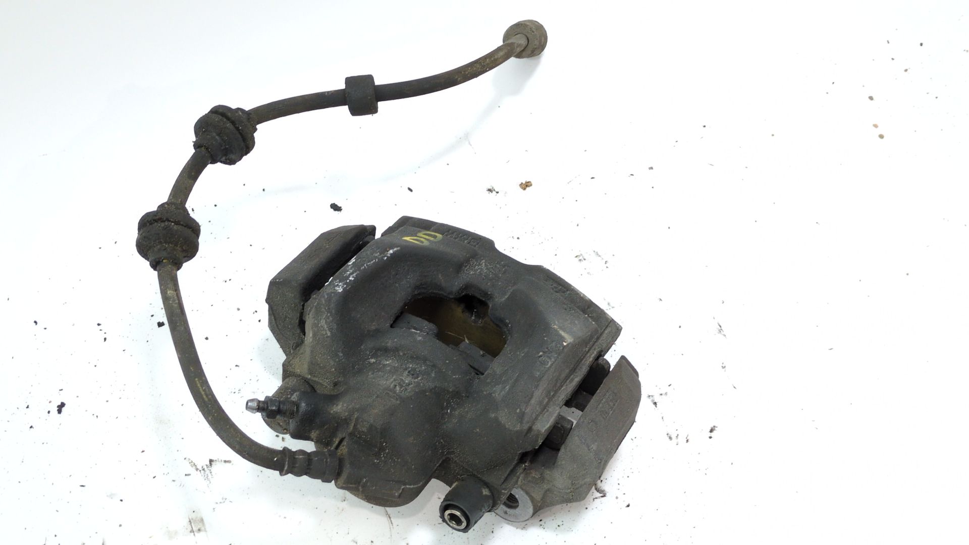 pinza_freno_delantera_derecha_34116776528_34_11_6_776_528_bmw_1_e87_120_d