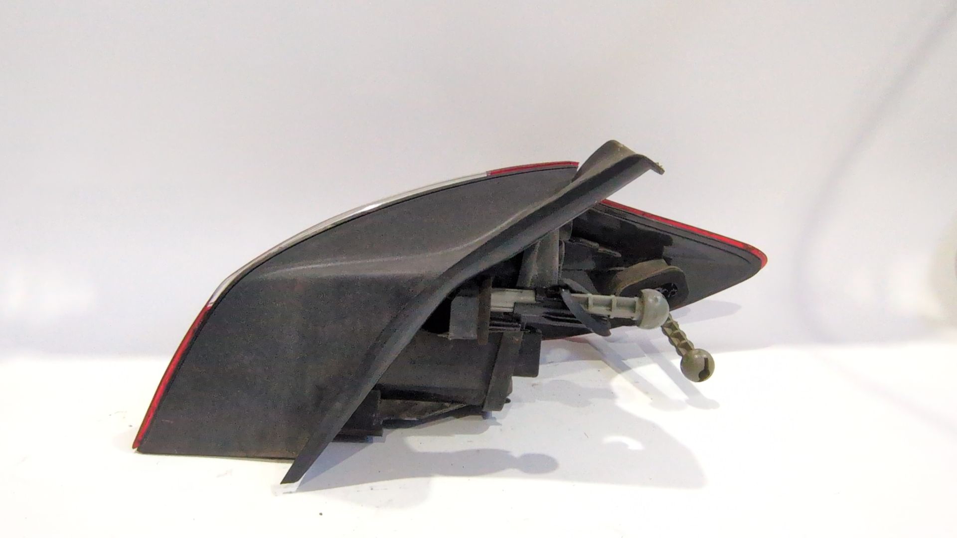 piloto_trasero_izquierdo_exterior_265550548r_90011632_renault_megane_iii_hatchback_bz0_1_b3_1_5_dci_bz09_bz0d_bz1w_bz29_bz14