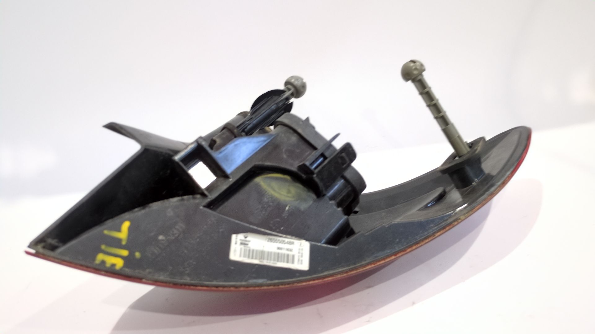 piloto_trasero_izquierdo_exterior_265550548r_90011632_renault_megane_iii_hatchback_bz0_1_b3_1_5_dci_bz09_bz0d_bz1w_bz29_bz14