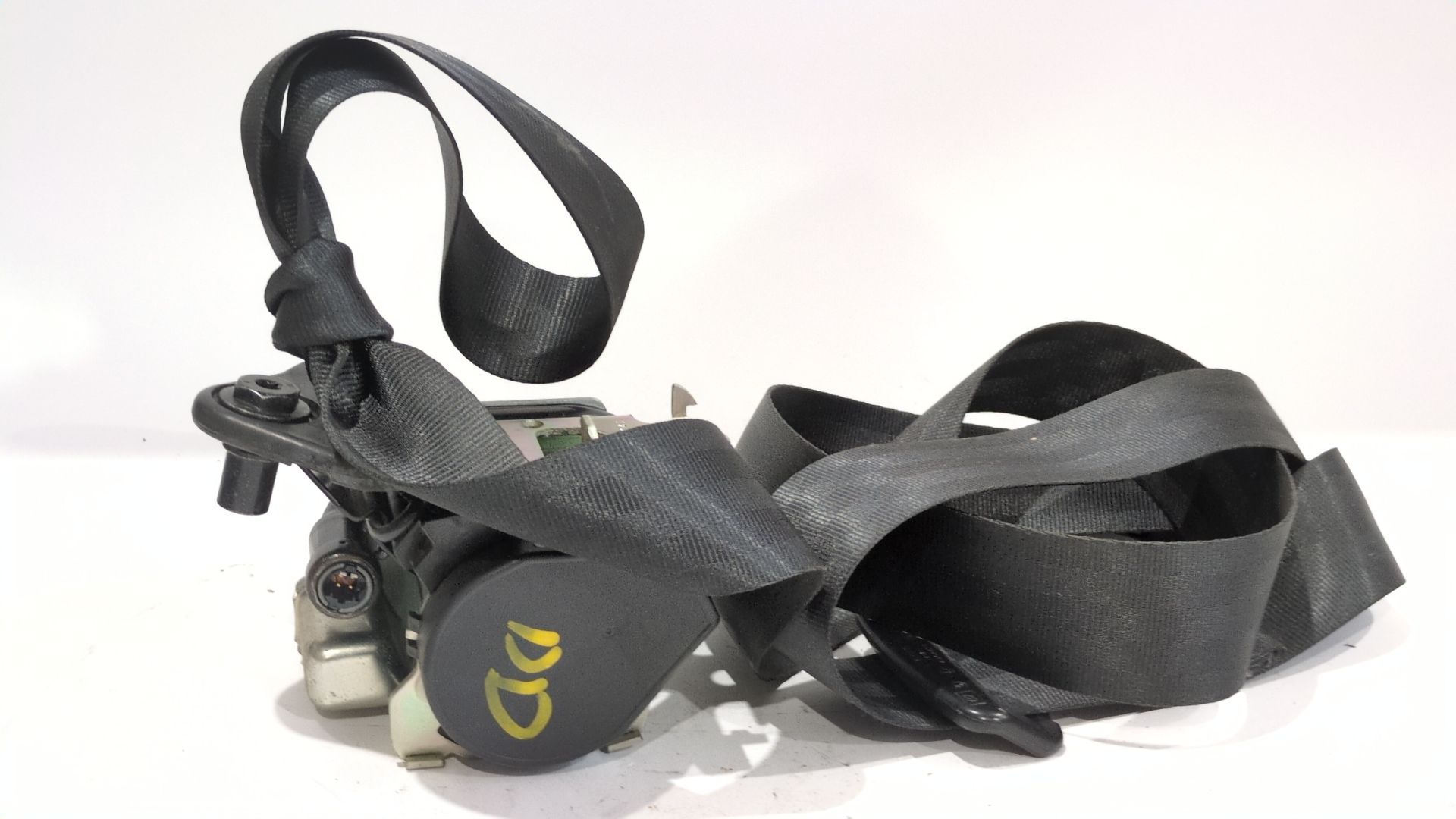 cinturon_seguridad_delantero_derecho_868840008r_renault_megane_iii_hatchback_bz0_1_b3_1_5_dci_bz09_bz0d_bz1w_bz29_bz14