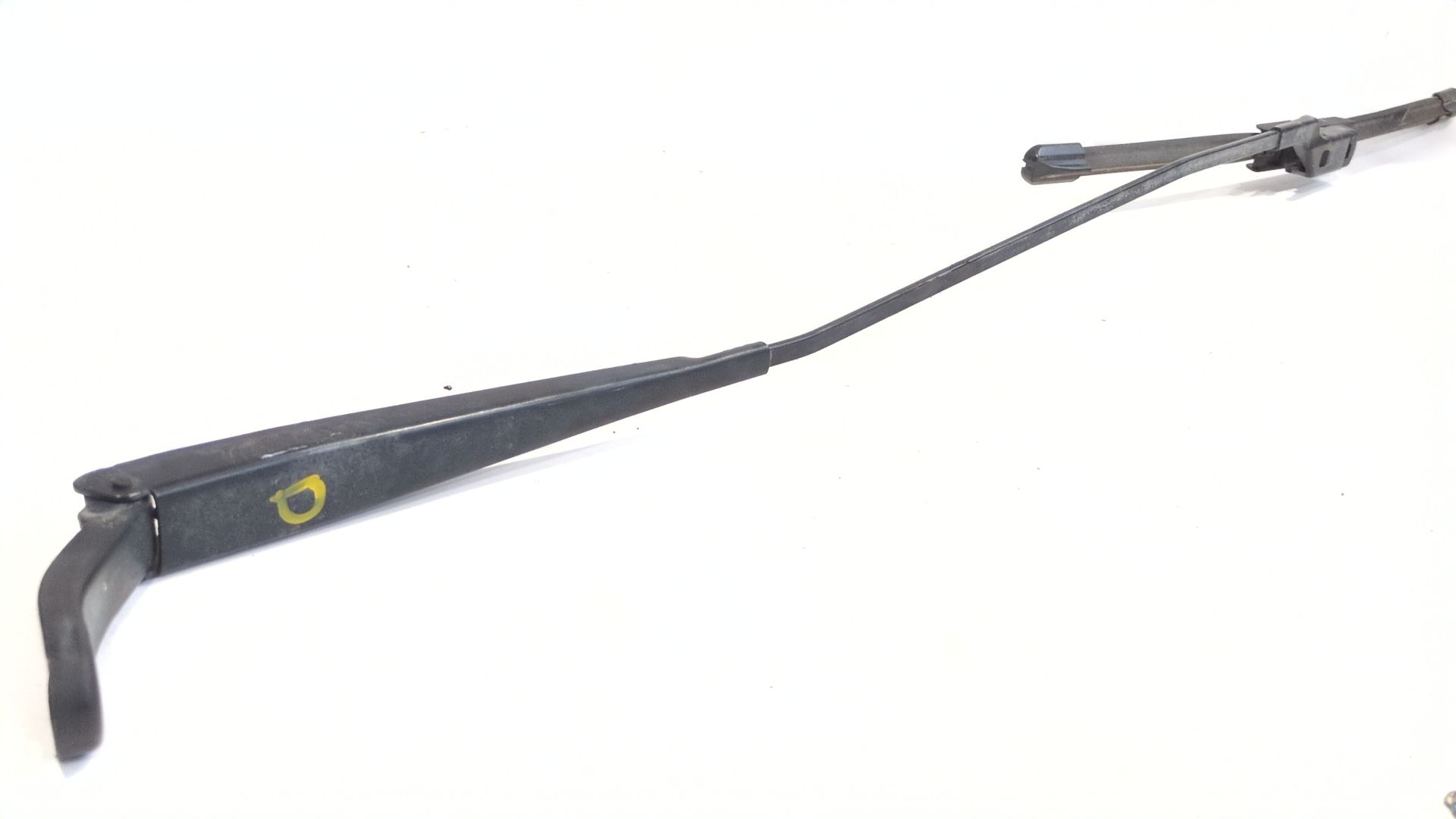 brazo_limpia_delantero_derecho_6429fj_citr_n_berlingo_multispace_b9_1_6_hdi_90