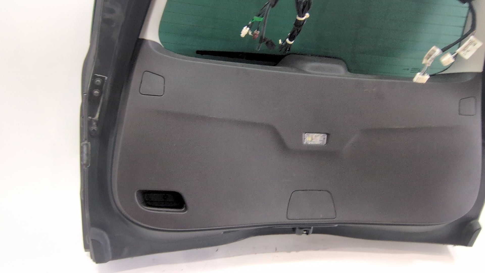 porton_trasero_901008502r_color_carroceria_tekng_grey_renault_espace_v_jr_1_6_dci_130