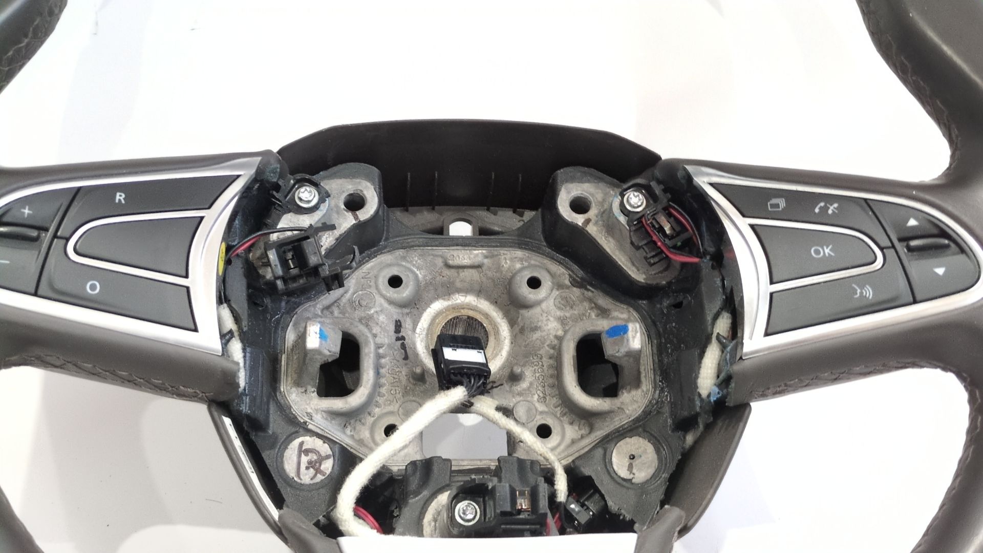 volante_484000726r_renault_espace_v_jr_1_6_dci_130