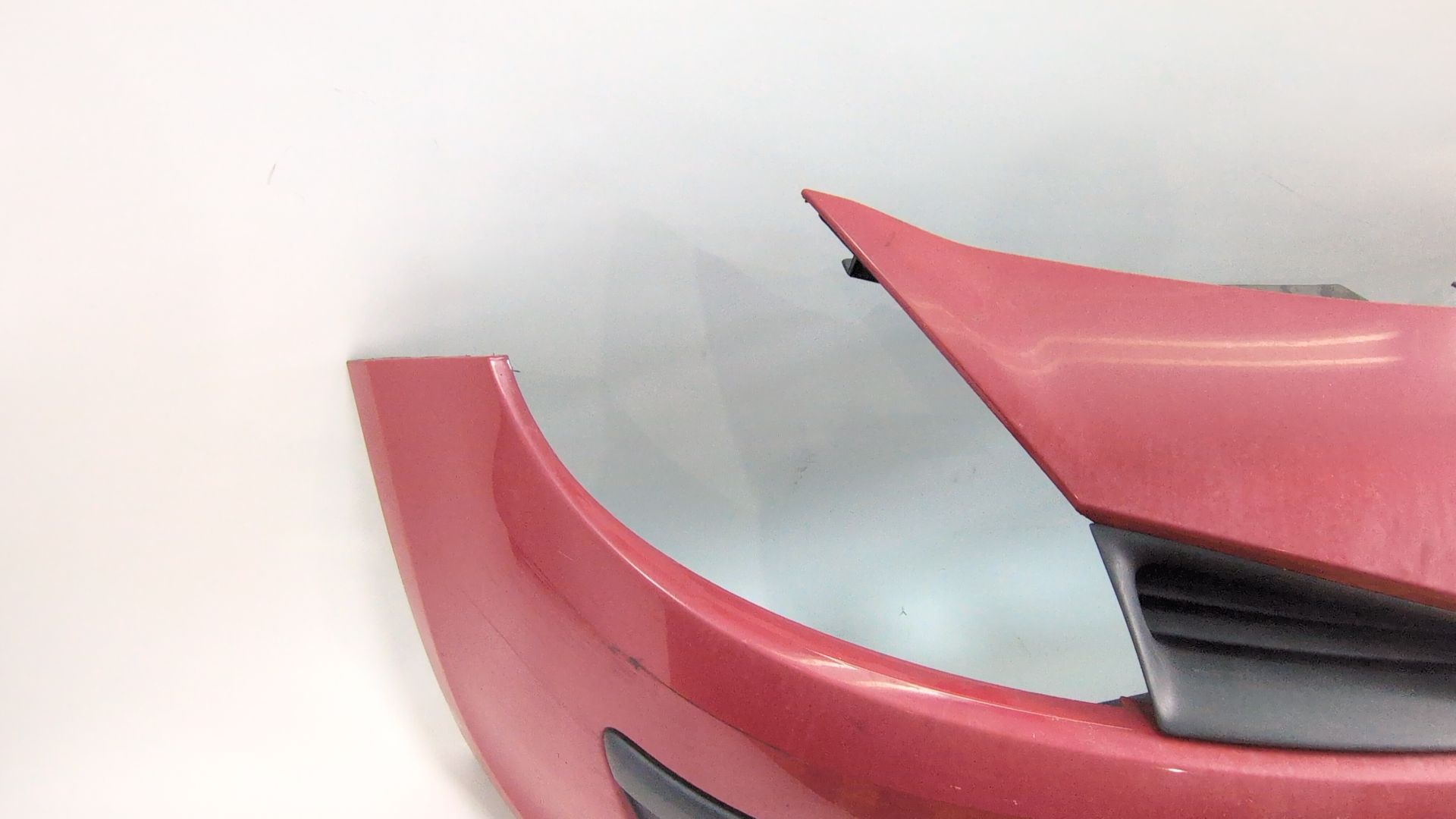 paragolpes_delantero_7701208681_color_carroceria_ov727_red_brisk_bc_renault_clio_iii_br0_1_cr0_1_1_4_16v