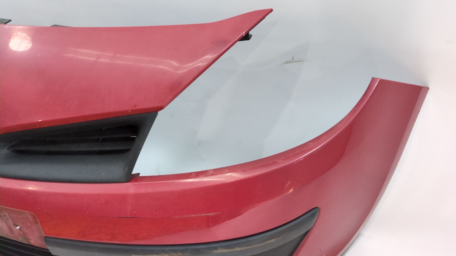 paragolpes_delantero_7701208681_color_carroceria_ov727_red_brisk_bc_renault_clio_iii_br0_1_cr0_1_1_4_16v