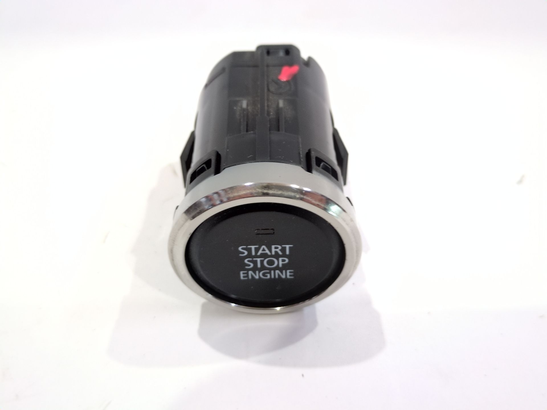 boton_start_stop_bjs7663s0_mazda_3_hatchback_bp_skyactiv_x_m_hybrid_bp2h