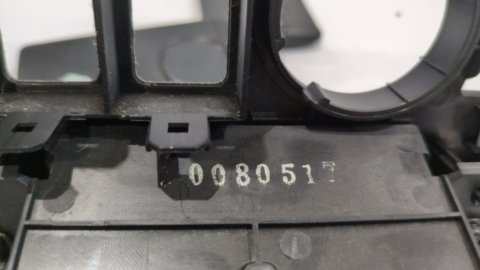 tarjetero_0080517_renault_koleos_i_hy_2_0_dci_hy0k