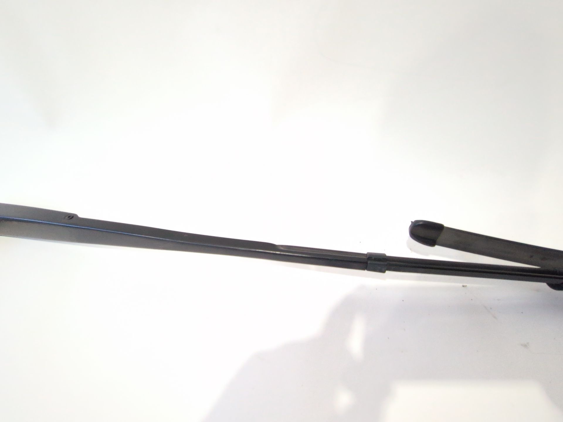 brazo_limpia_delantero_derecho_bckb67321_mazda_3_hatchback_bp_skyactiv_x_m_hybrid_bp2h