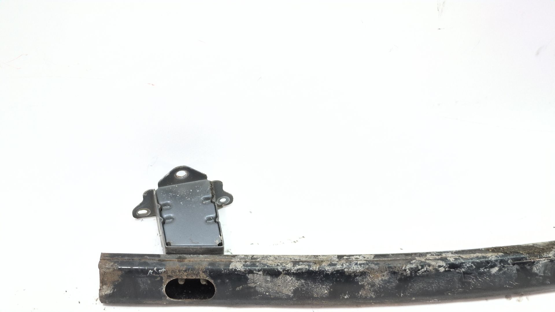 refuerzo_paragolpes_trasero_85032jy00a_renault_koleos_i_hy_2_0_dci_hy0k