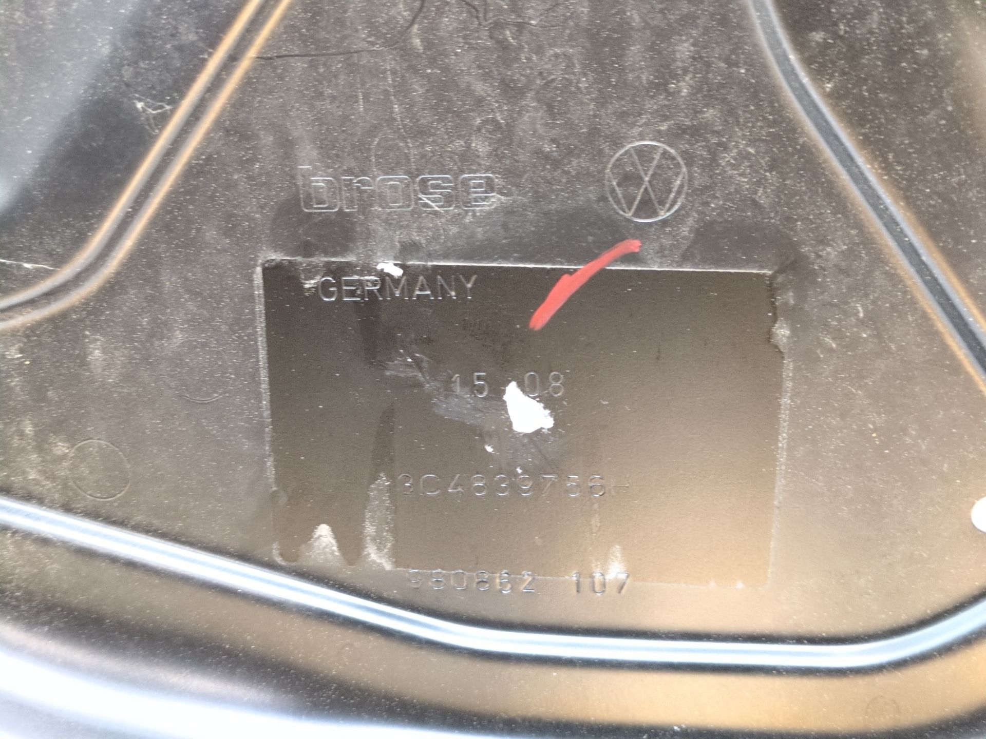 elevalunas_trasero_derecho_3c4839756h_980862_107_volkswagen_passat_b6_3c2_2_0_tdi_16v