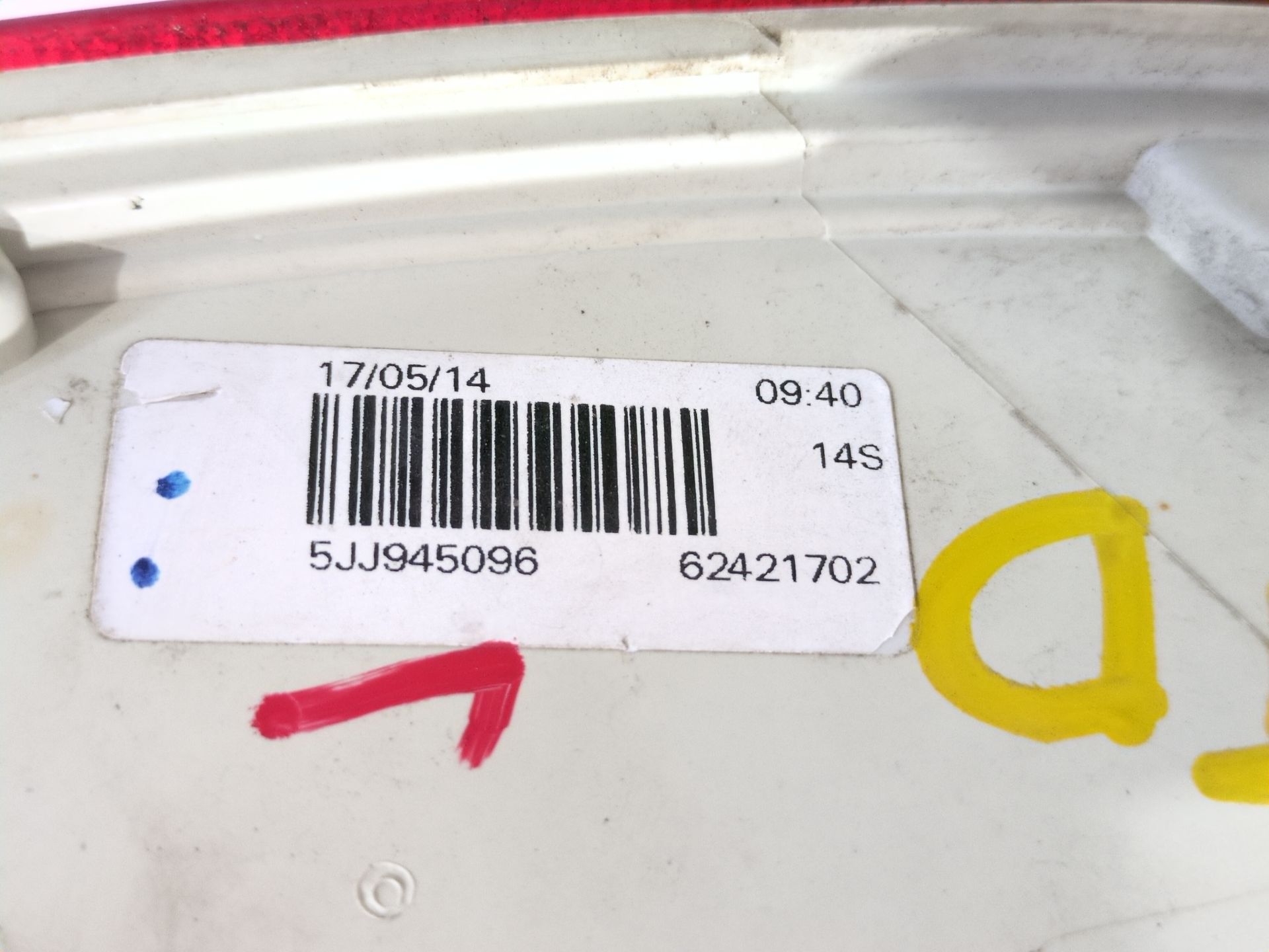 piloto_trasero_derecho_5jj945096_5jj_945_096_62421702_skoda_rapid_spaceback_nh1_1_6_tdi