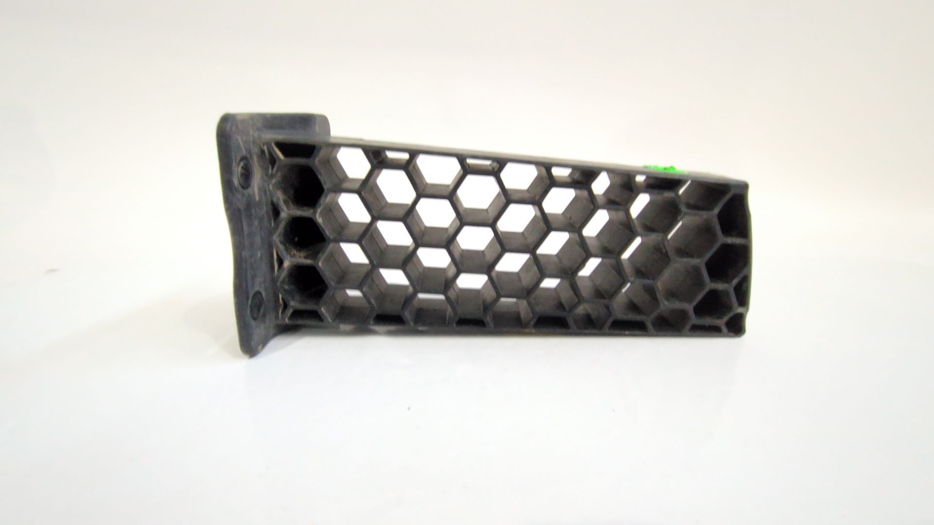 soporte_interior_derecho_paragolpe_delantero_865722y000_hyundai_ix35_lm_el_elh_1_7_crdi