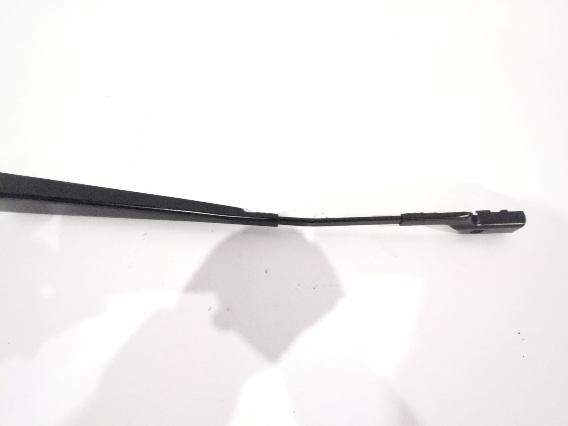 brazo_limpia_delantero_izquierdo_5g1955409d_5g1_955_409_d_volkswagen_golf_vii_5g1_bq1_be1_be2_2_0_tdi