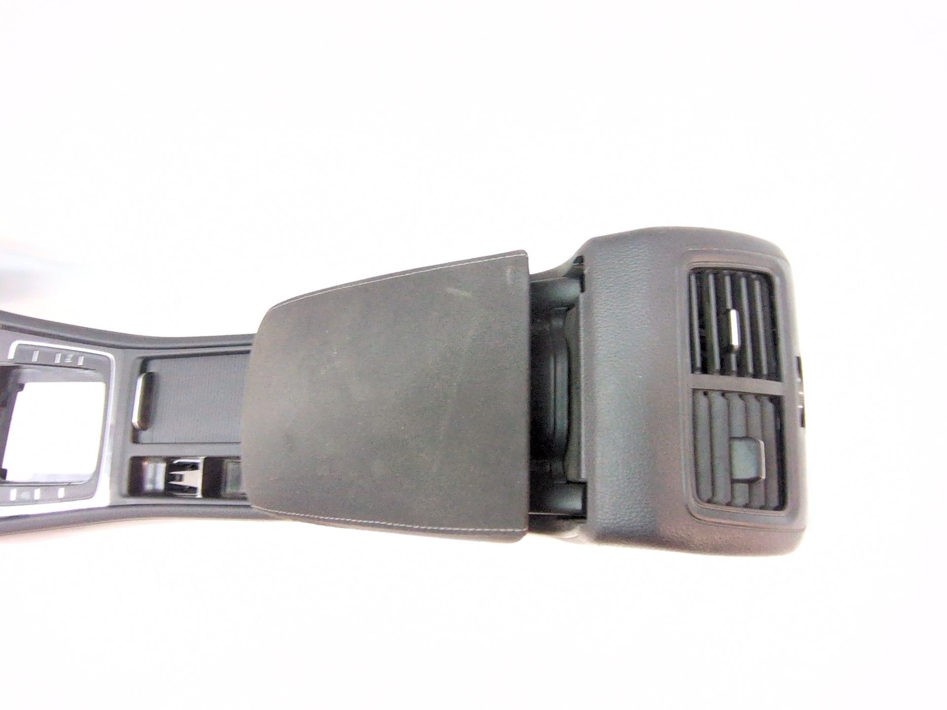 consola_central_5g11863241bl_5g1_186_3241_bl_volkswagen_golf_vii_5g1_bq1_be1_be2_2_0_tdi