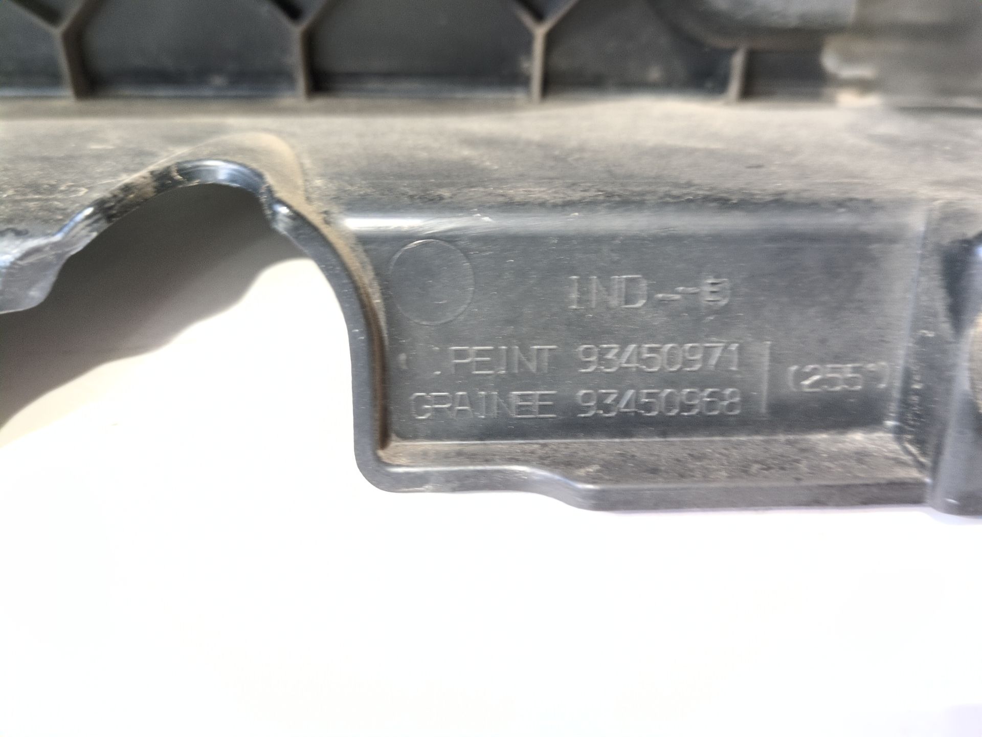 molduras_traseras_265a14210r_93450968_opel_vivaro_b_furgoneta_x82_1_6_cdti_05