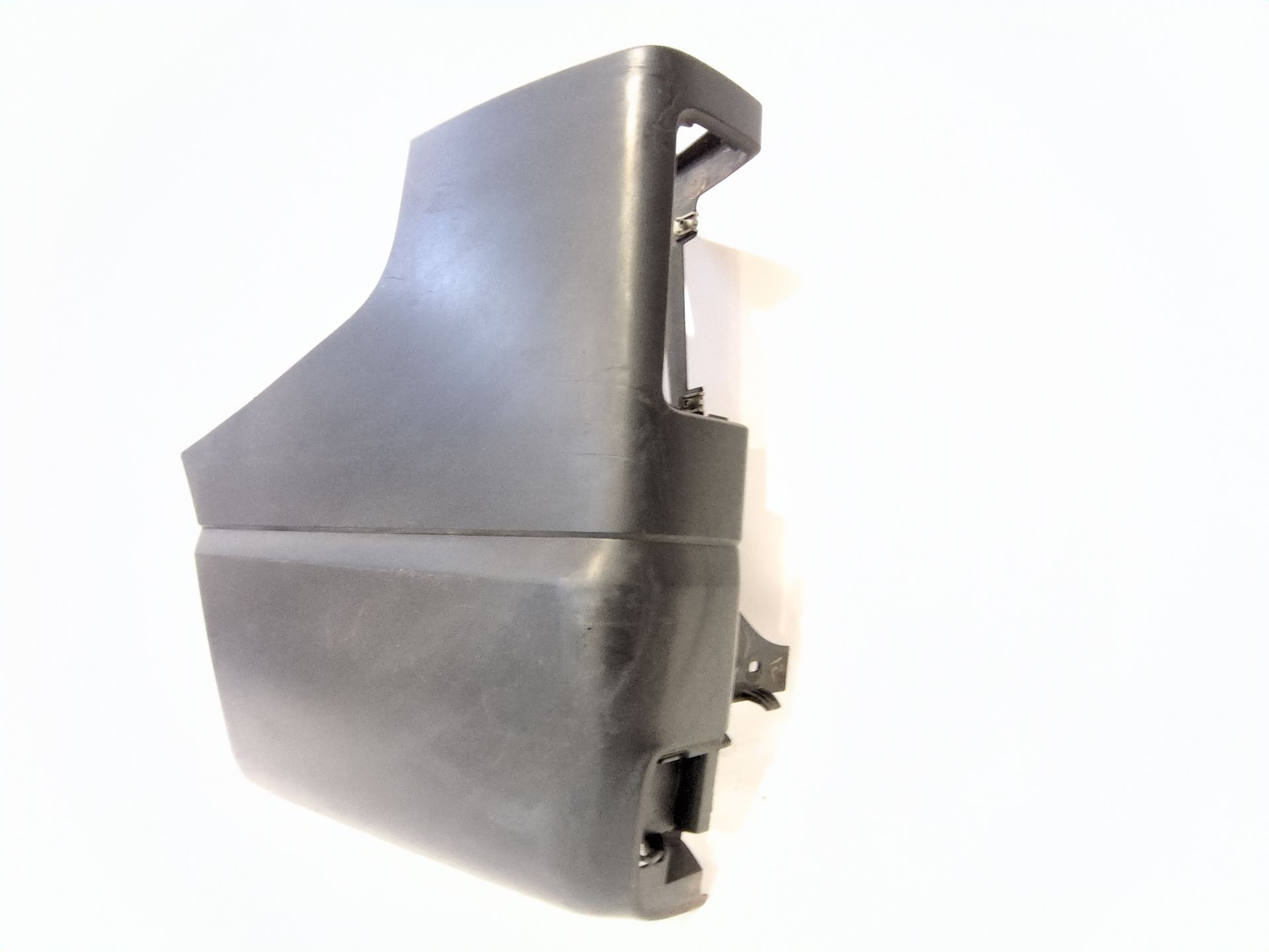 puntera_paragolpes_trasero_izquierdo_850177155r_93450066_opel_vivaro_b_furgoneta_x82_1_6_cdti_05