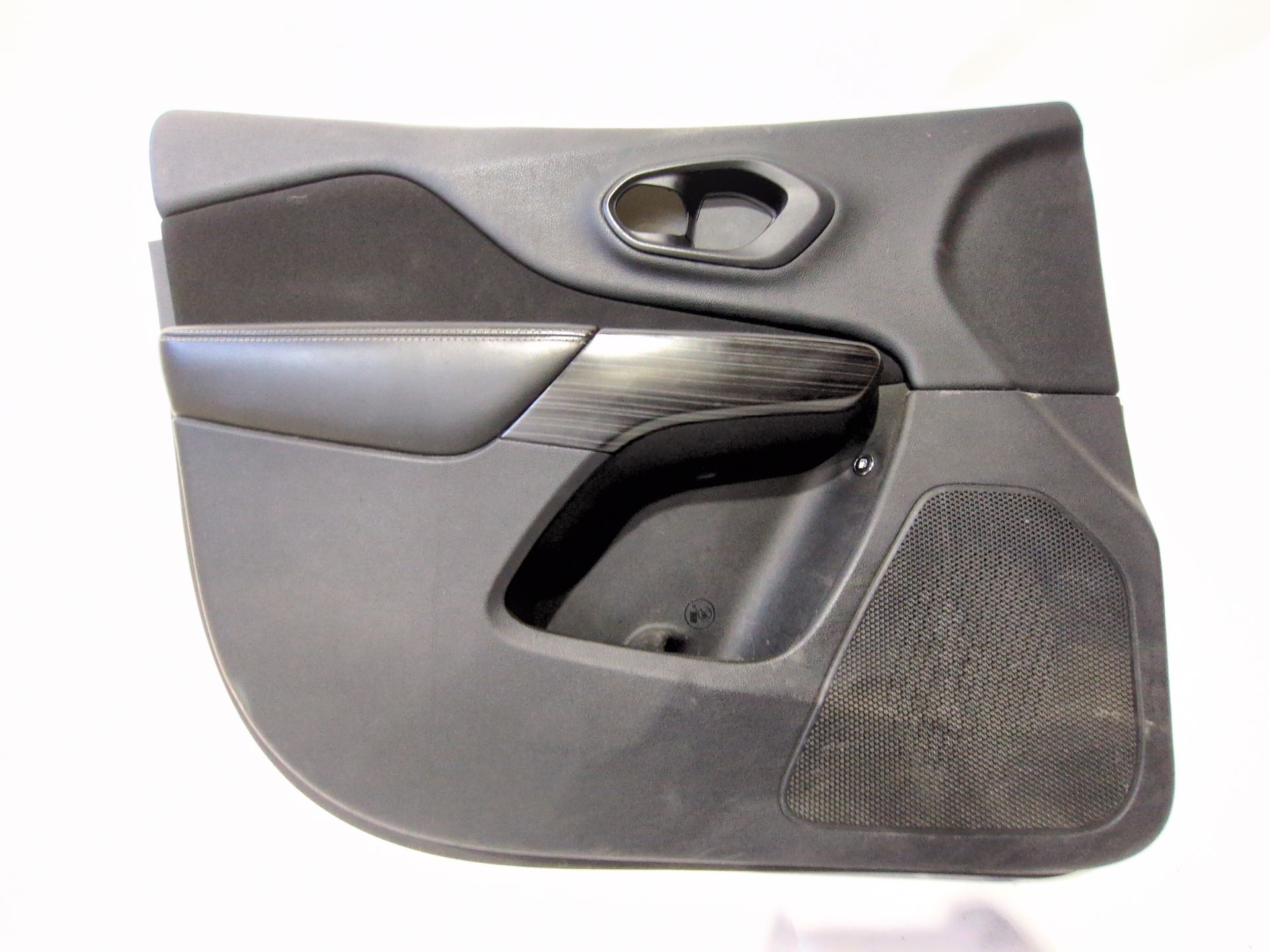 guarnecido_puerta_delantera_izquierda_1uj171x9ab_jeep_cherokee_kl_2_0_crd