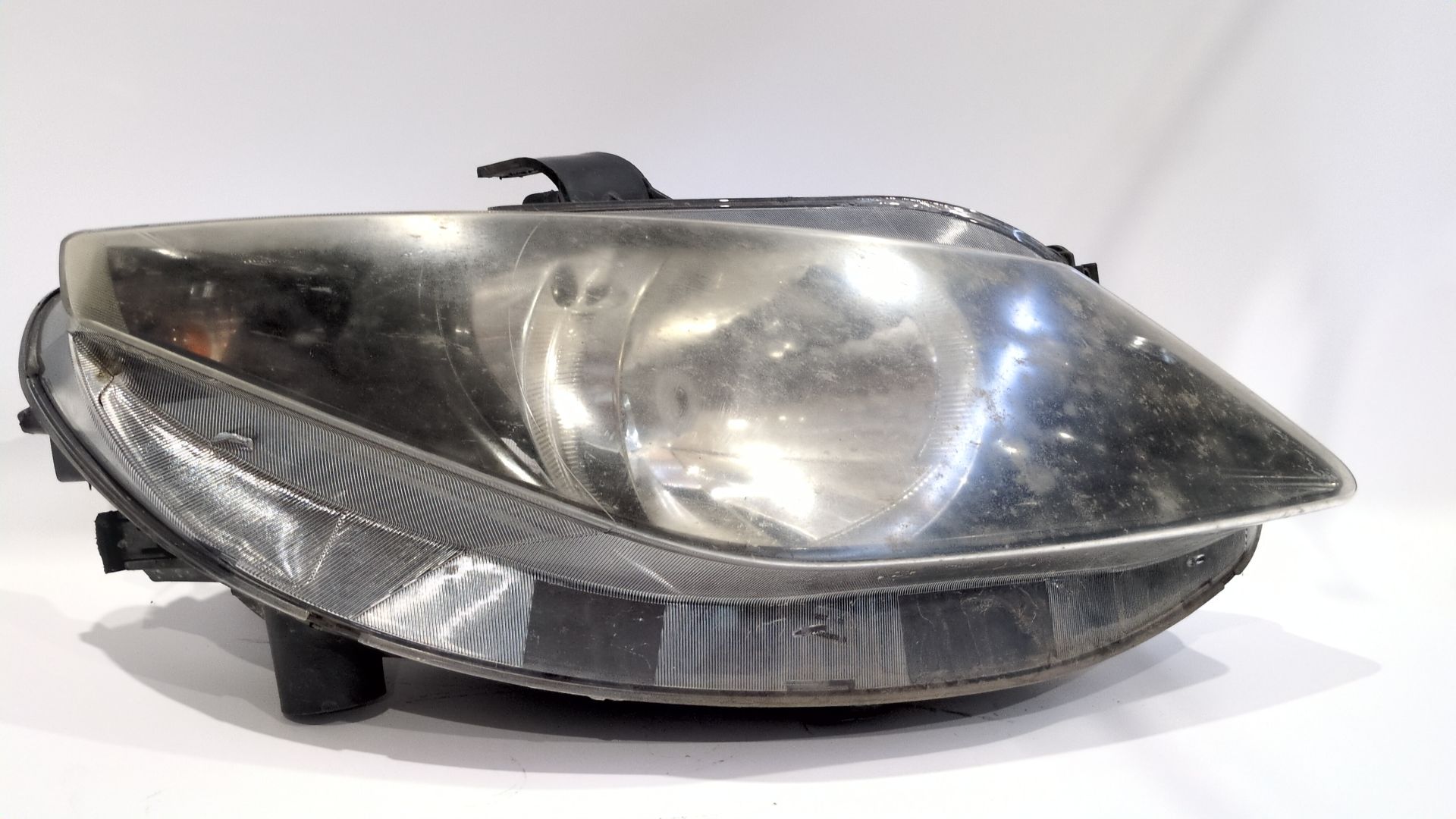 faro_derecho_6j1941022b_seat_ibiza_iv_6j5_6p1_1_4_tdi