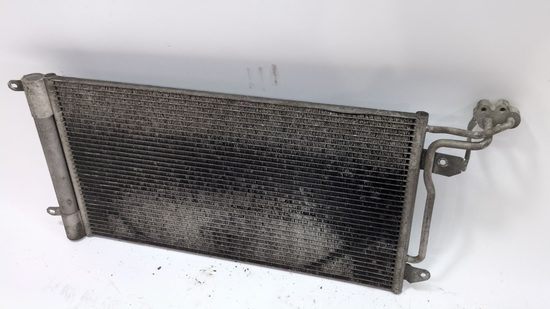 condensador_radiador_a_a_6r0820411d_6r0_820_411_d_seat_ibiza_iv_6j5_6p1_1_4_tdi