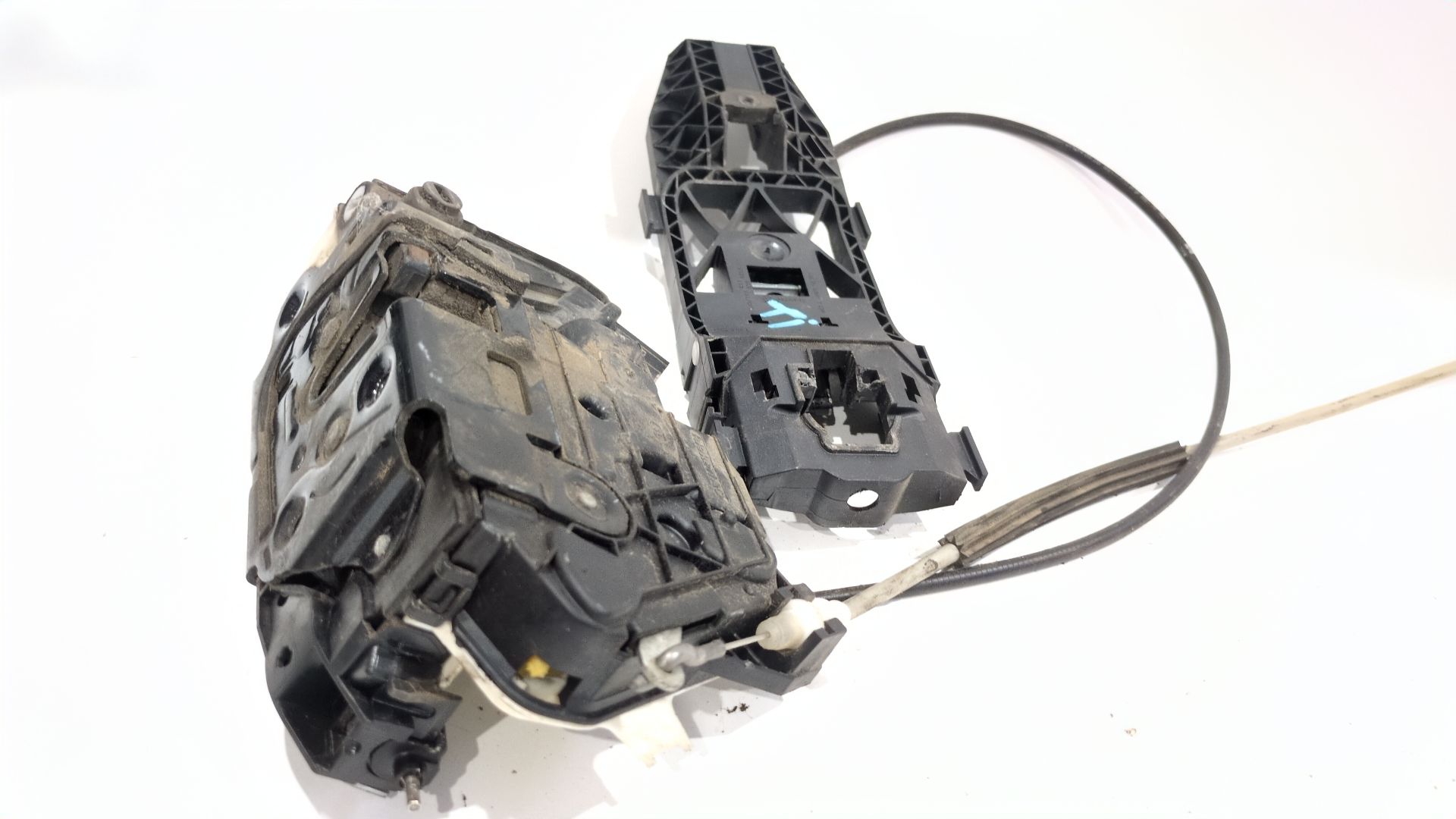 cerradura_puerta_trasera_izquierda_6j0839015a_6j0_839_015_a_seat_ibiza_iv_6j5_6p1_1_4_tdi