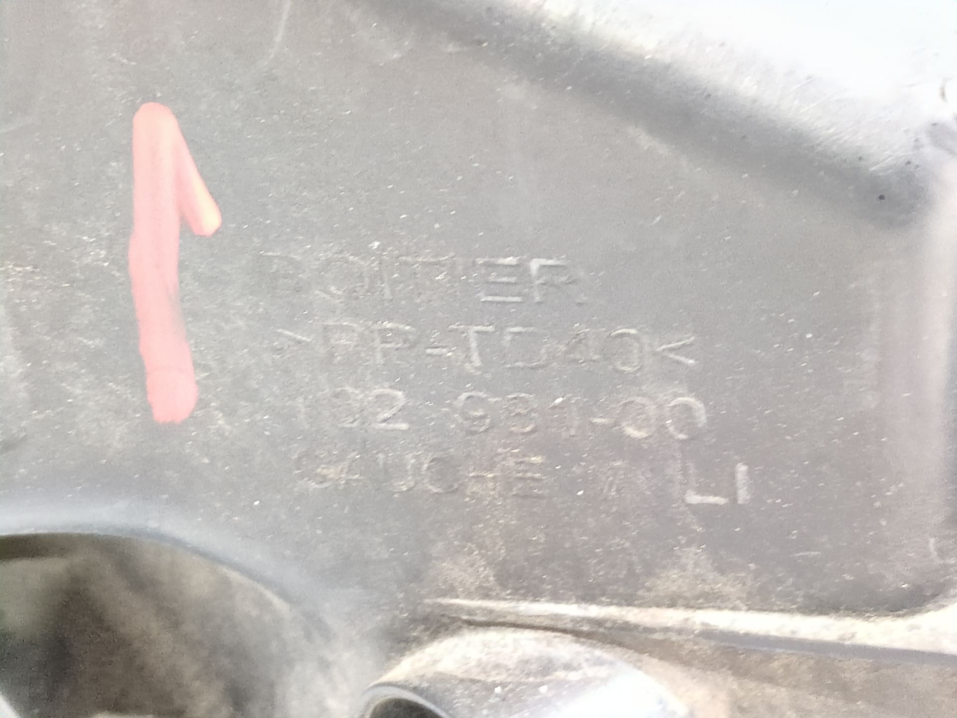 faro_izquierdo_16298100_162_981_00_citr_n_c4_grand_picasso_i_ua_1_6_hdi_110