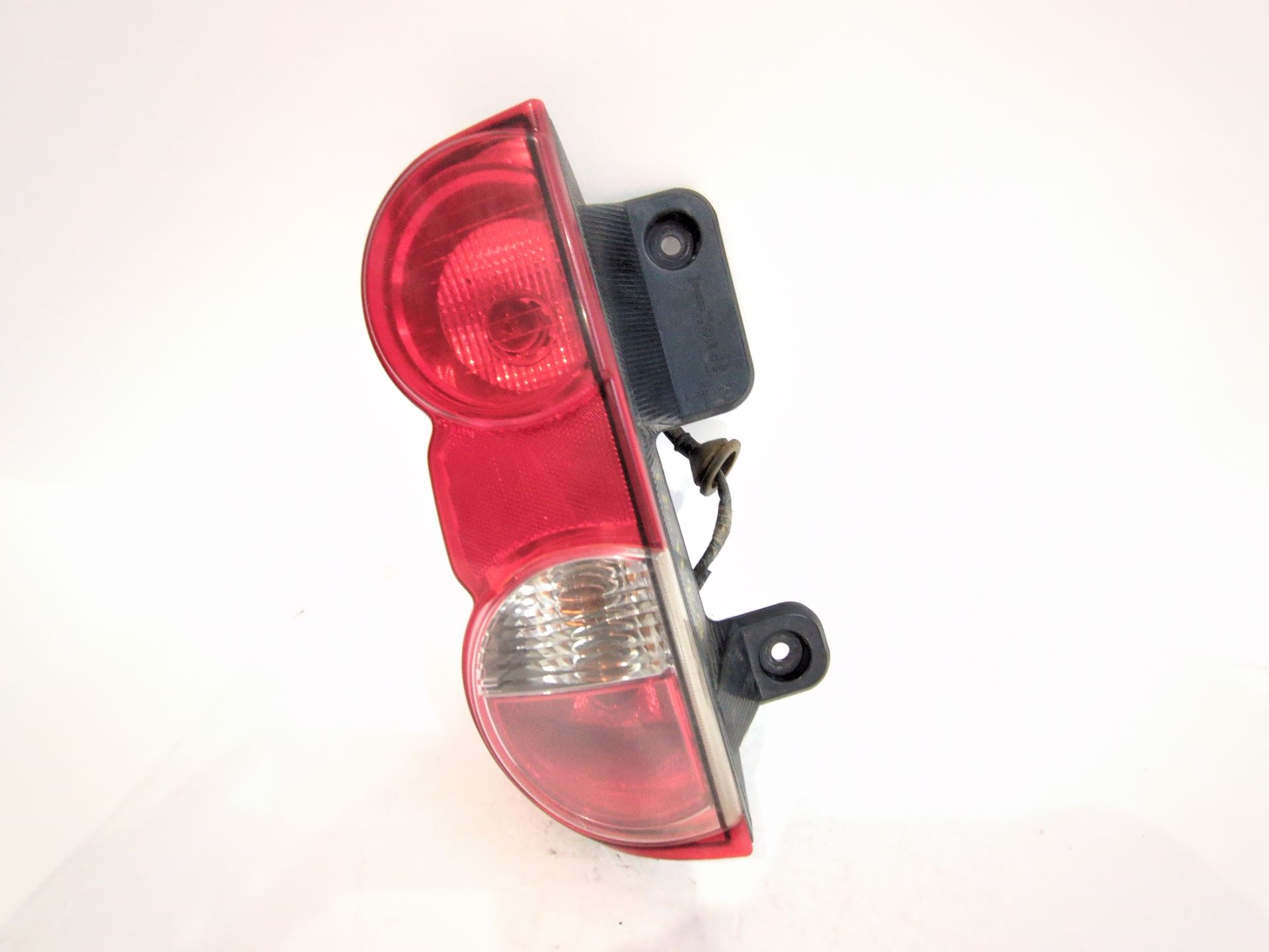 piloto_trasero_izquierdo_26555bj00_nissan_nv200_furgoneta_1_5_dci_85_m20_m20m