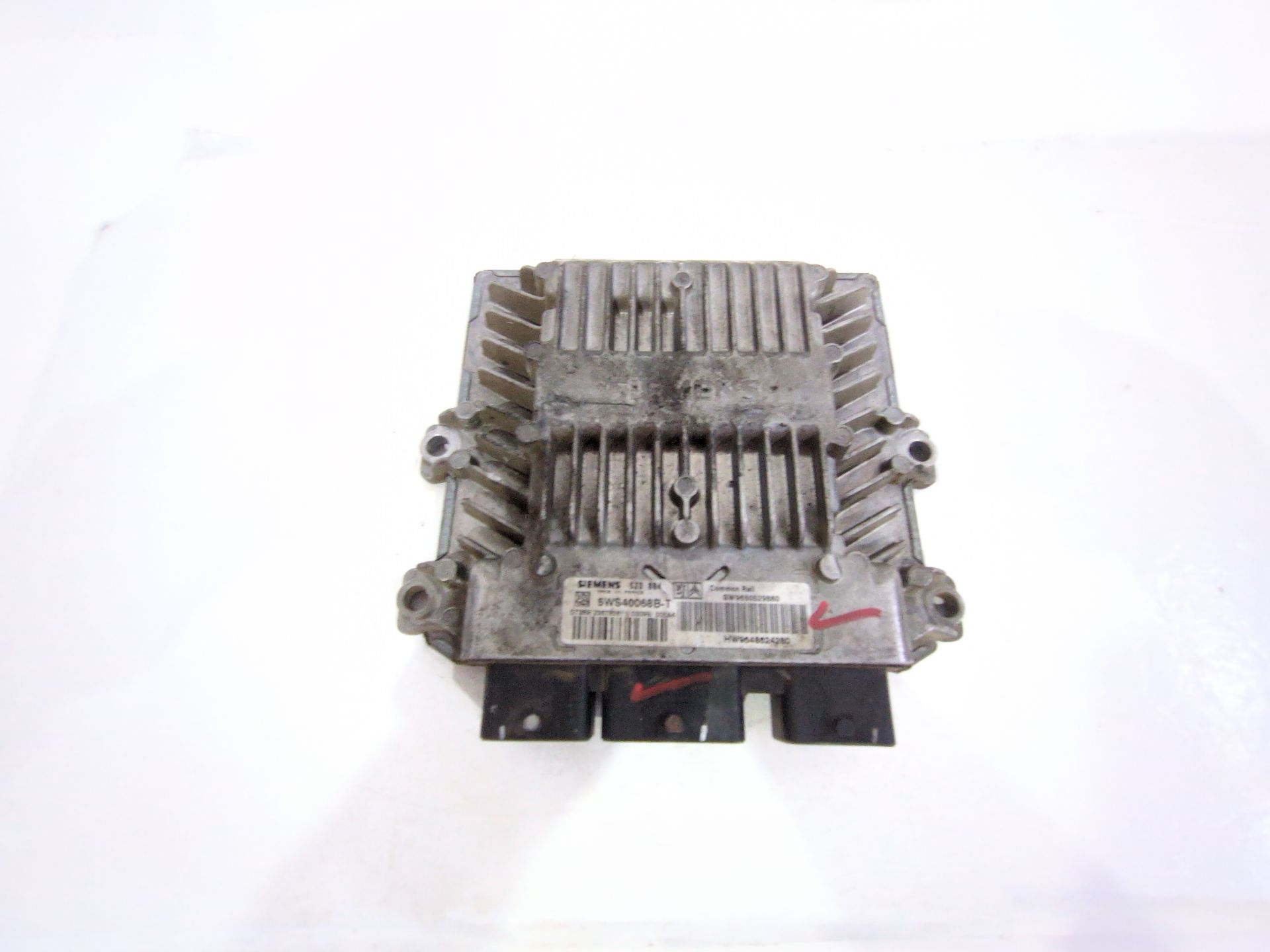 centralita_motor_uce_5ws40068bt_sw9650529880_citr_n_c3_i_fc_fn_1_4_hdi