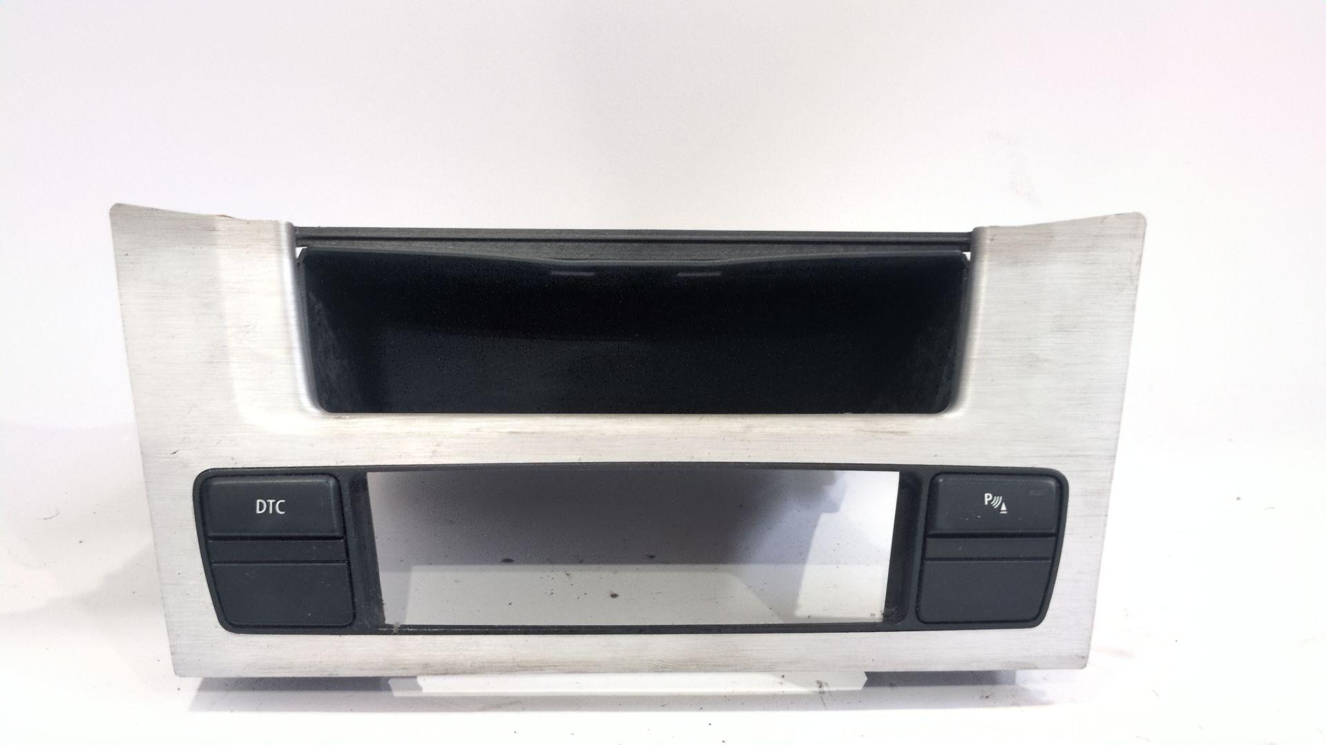 cajon_portaobjetos_514569139391_bmw_5_e60_525_d