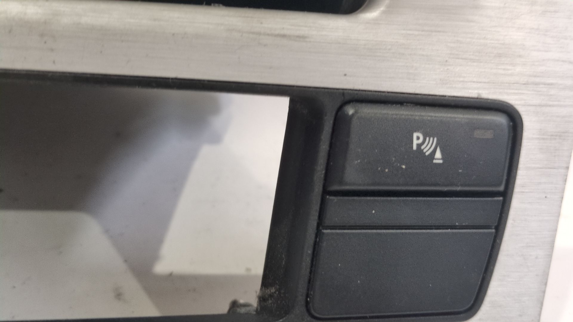 cajon_portaobjetos_514569139391_bmw_5_e60_525_d