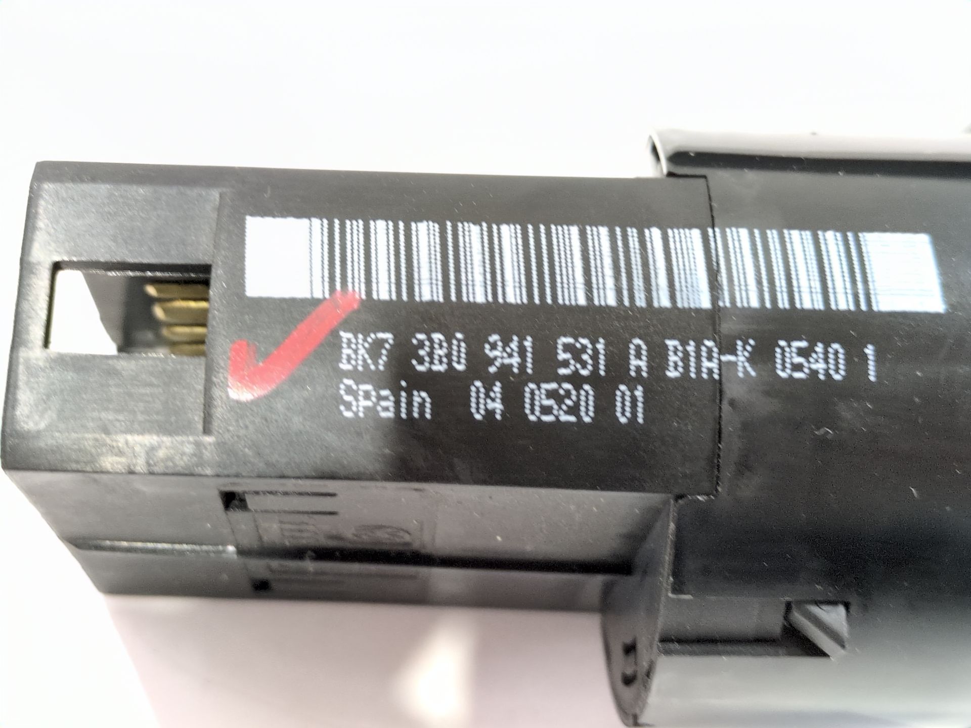 conmutador_de_luces_3b0941531a_bk7_3b9_941_531_a_3b0_941_531_a_skoda_octavia_i_1u2_1_9_tdi