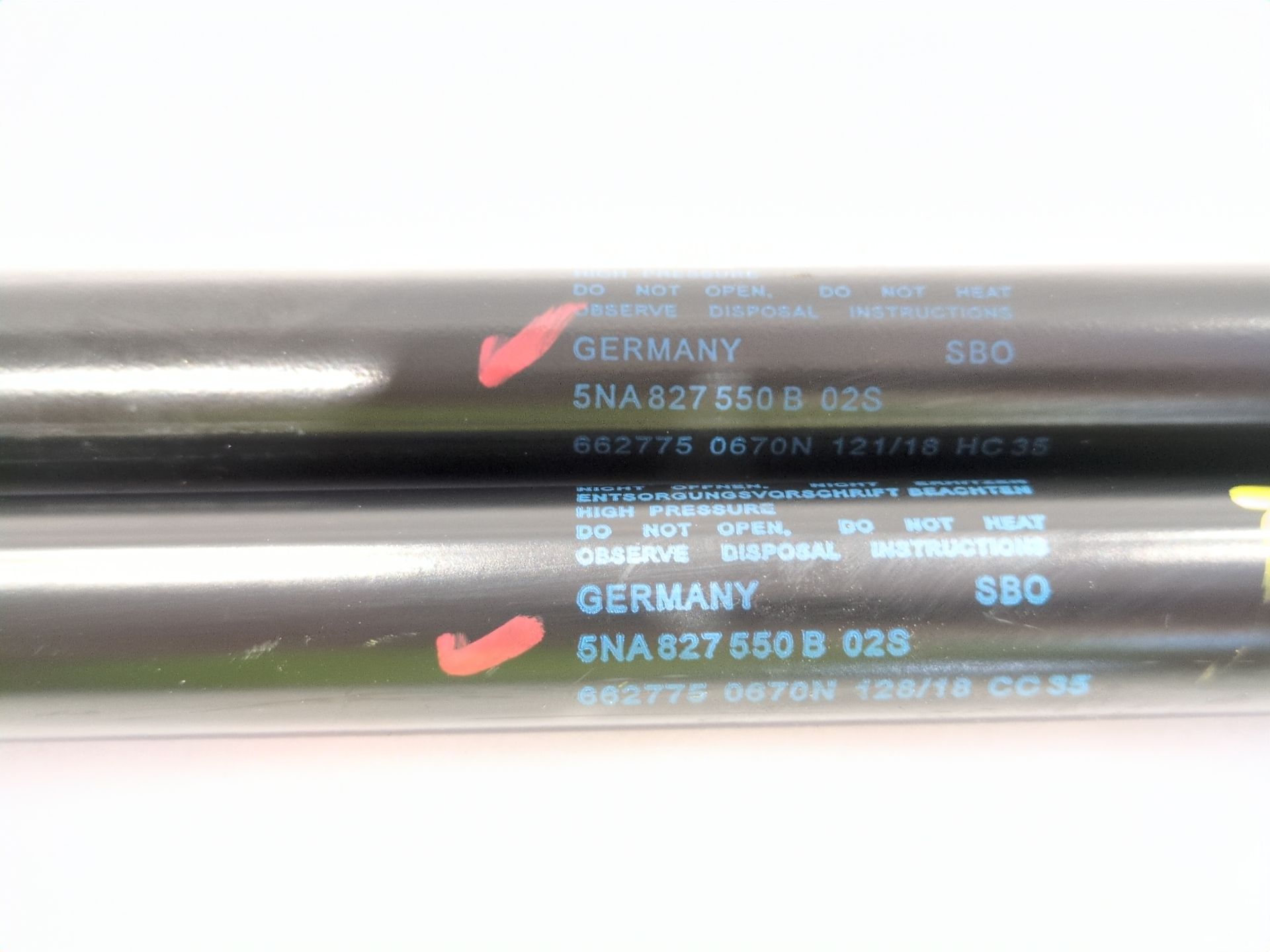 amortiguadores_maletero_porton_5na827550b_5na_827_550_b_volkswagen_tiguan_ad1_ax1_2_0_tdi