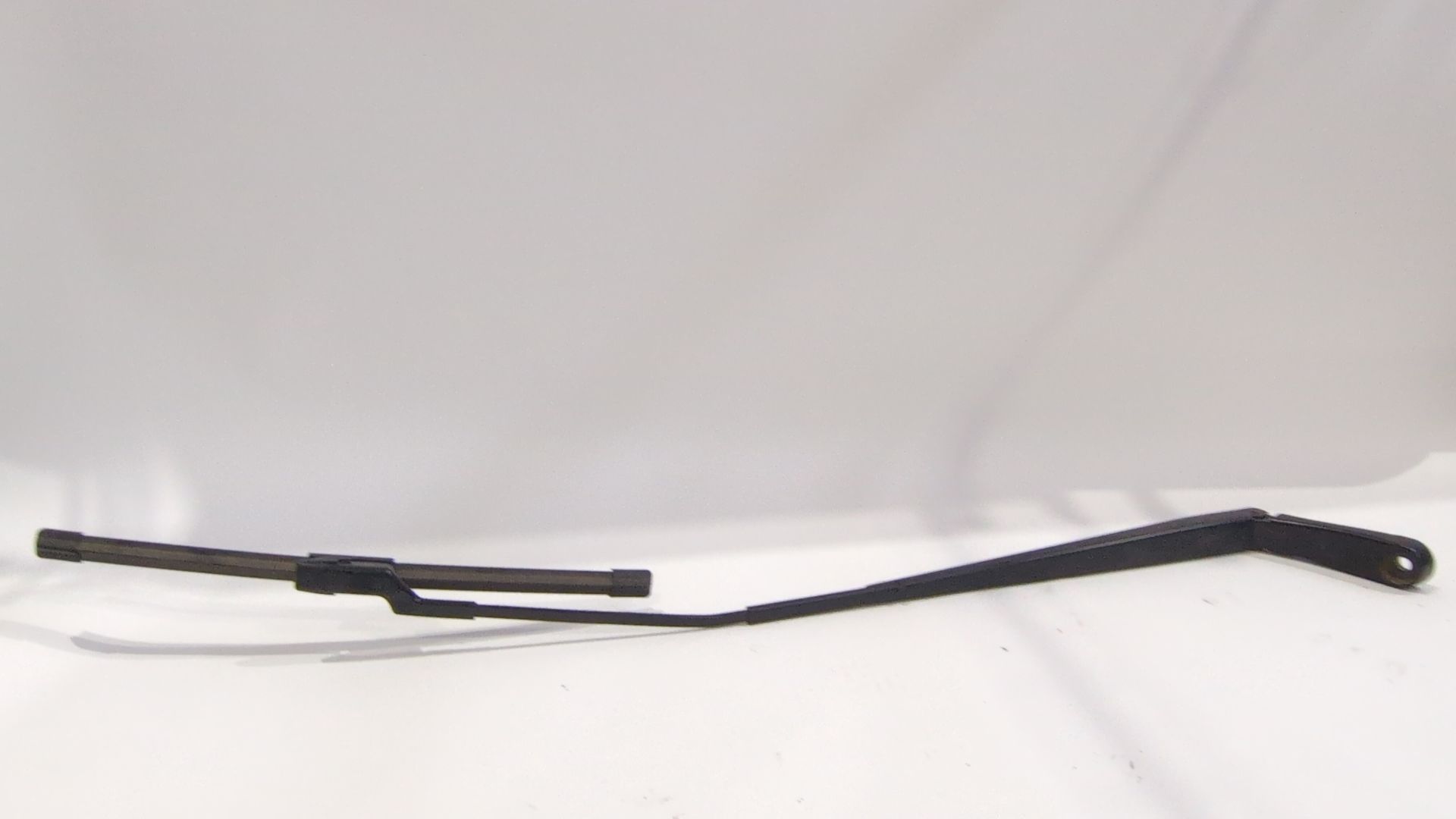 brazo_limpia_delantero_derecho_7n1955410a_7n1_955_410_a_seat_alhambra_710_711_2_0_tdi