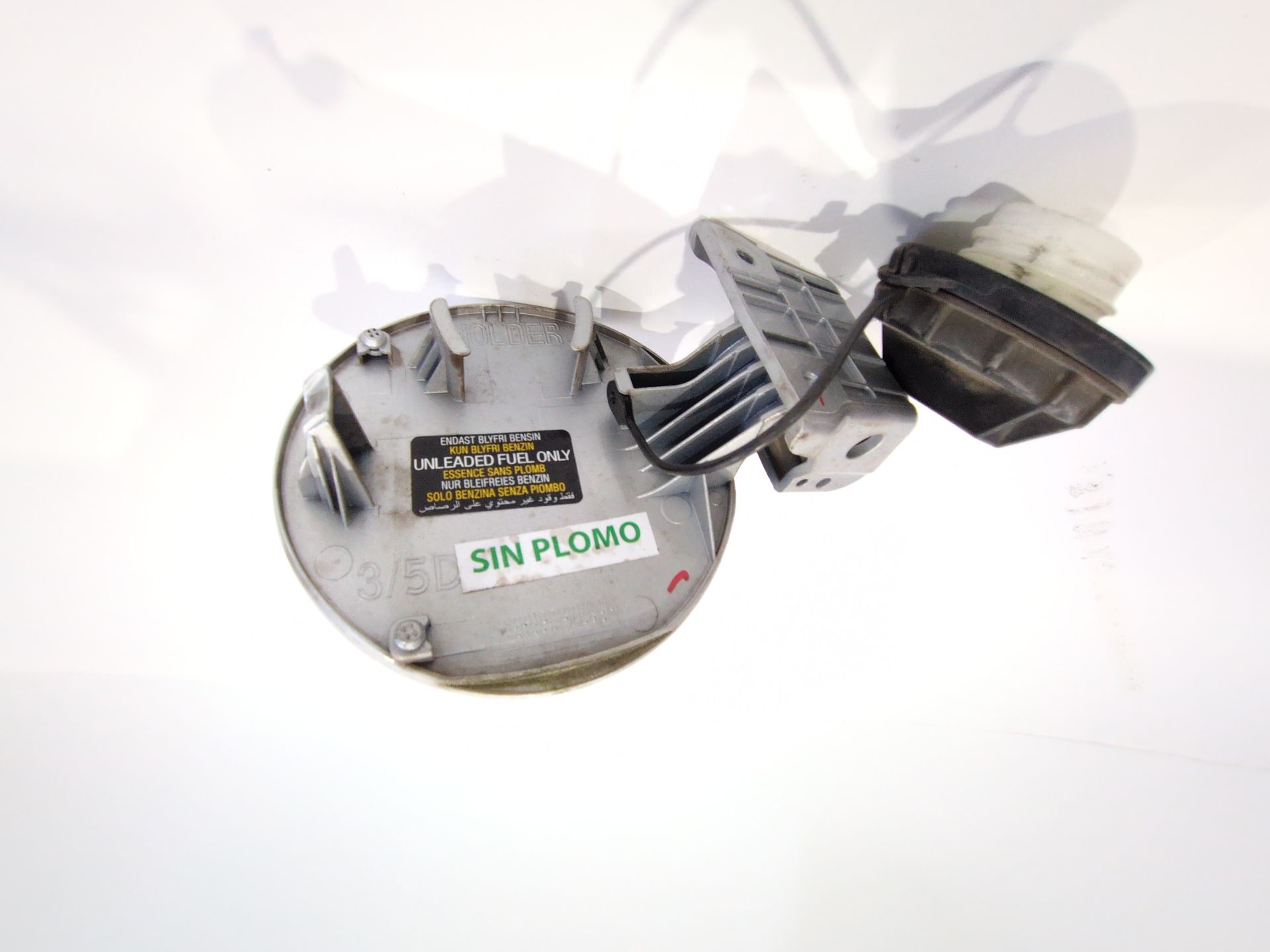 tapa_exterior_combustible_695101w200_kia_rio_iii_ub_1_2_cvvt