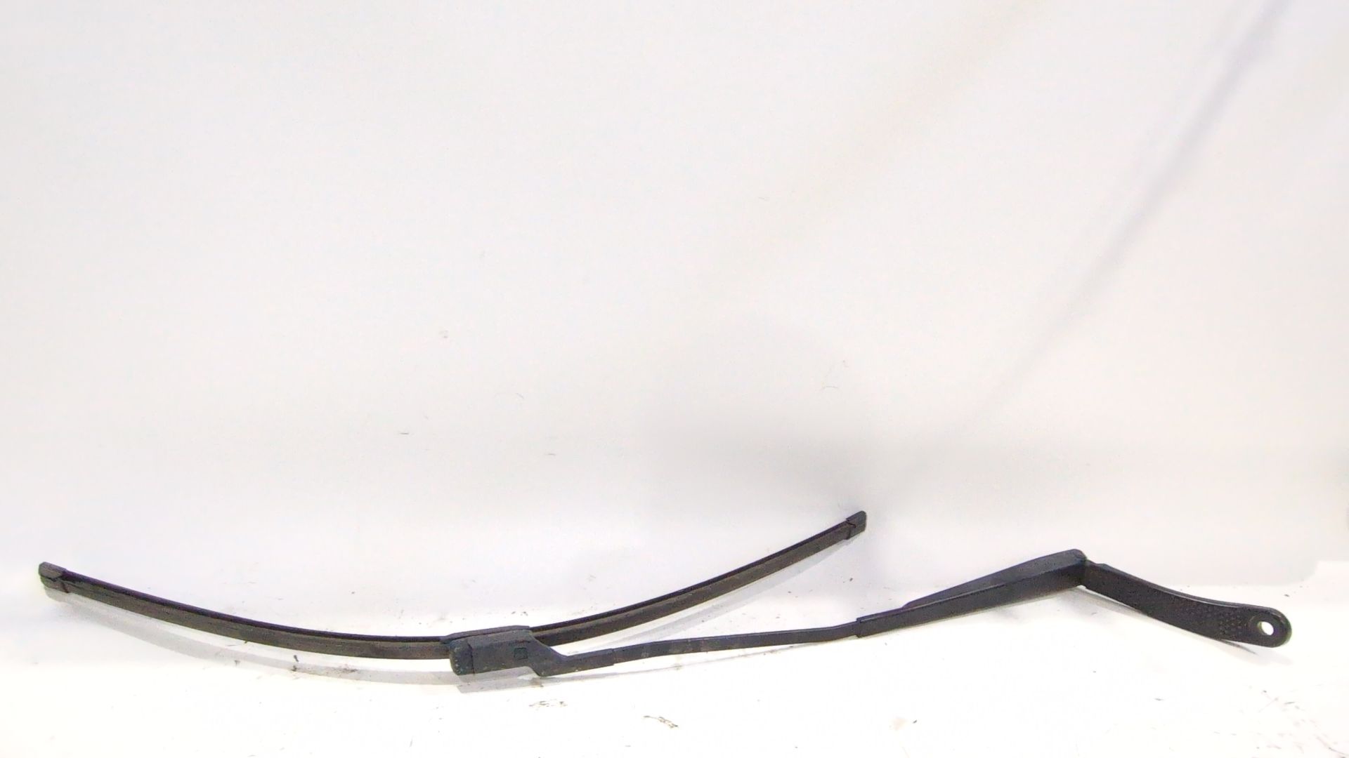 brazo_limpia_delantero_izquierdo_6429je_6429_je_citr_n_c4_ii_nc_1_6_bluehdi_100