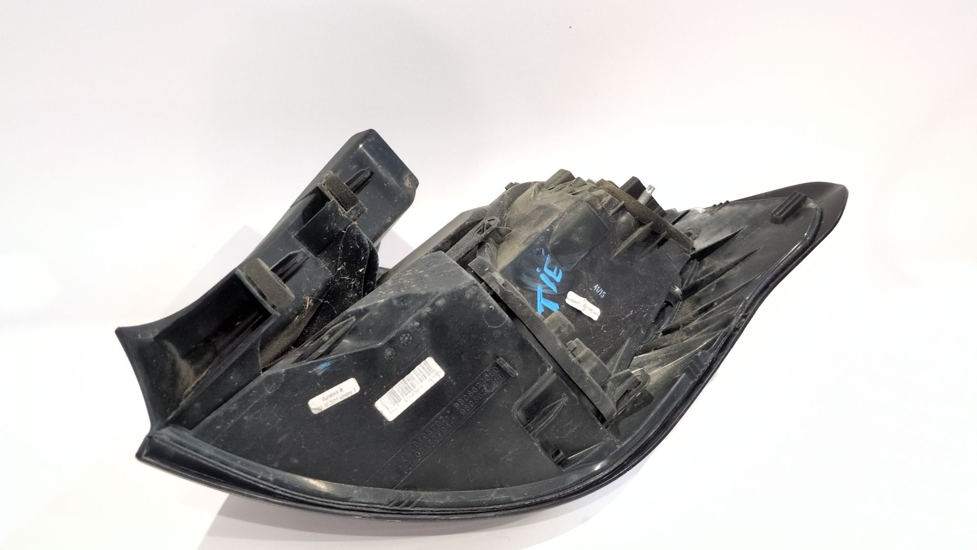 piloto_trasero_izquierdo_exterior_9808624680_citr_n_c4_ii_nc_1_6_bluehdi_100