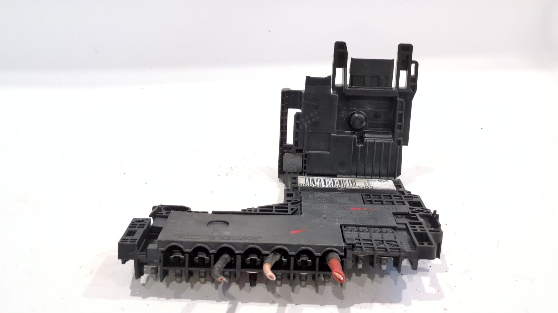 caja_reles_fusibles_9665878080_citr_n_c4_ii_nc_1_6_bluehdi_100