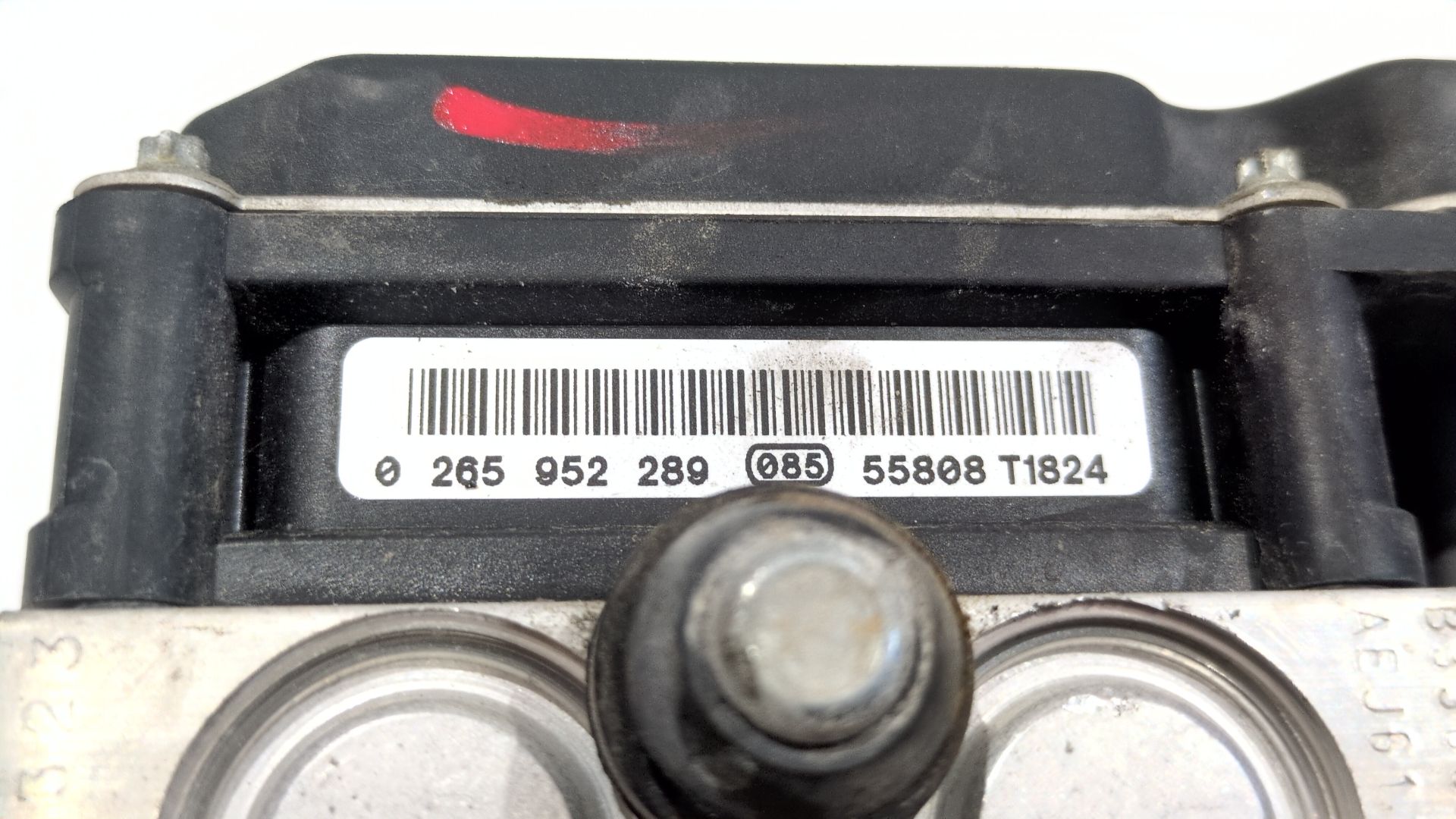 abs_0265952289_citr_n_c4_ii_nc_1_6_bluehdi_100