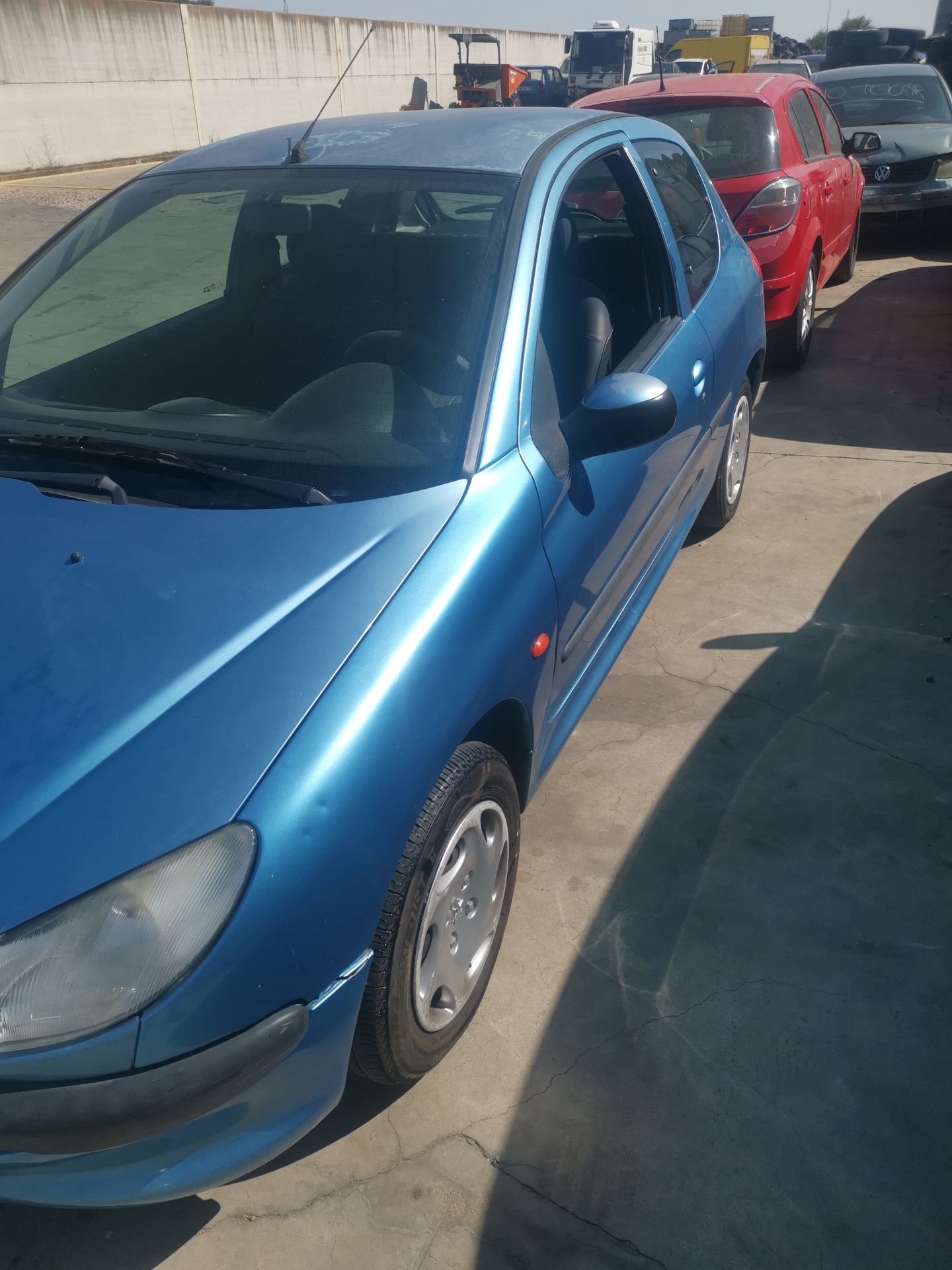 peugeot_206_hatchback_2a_c